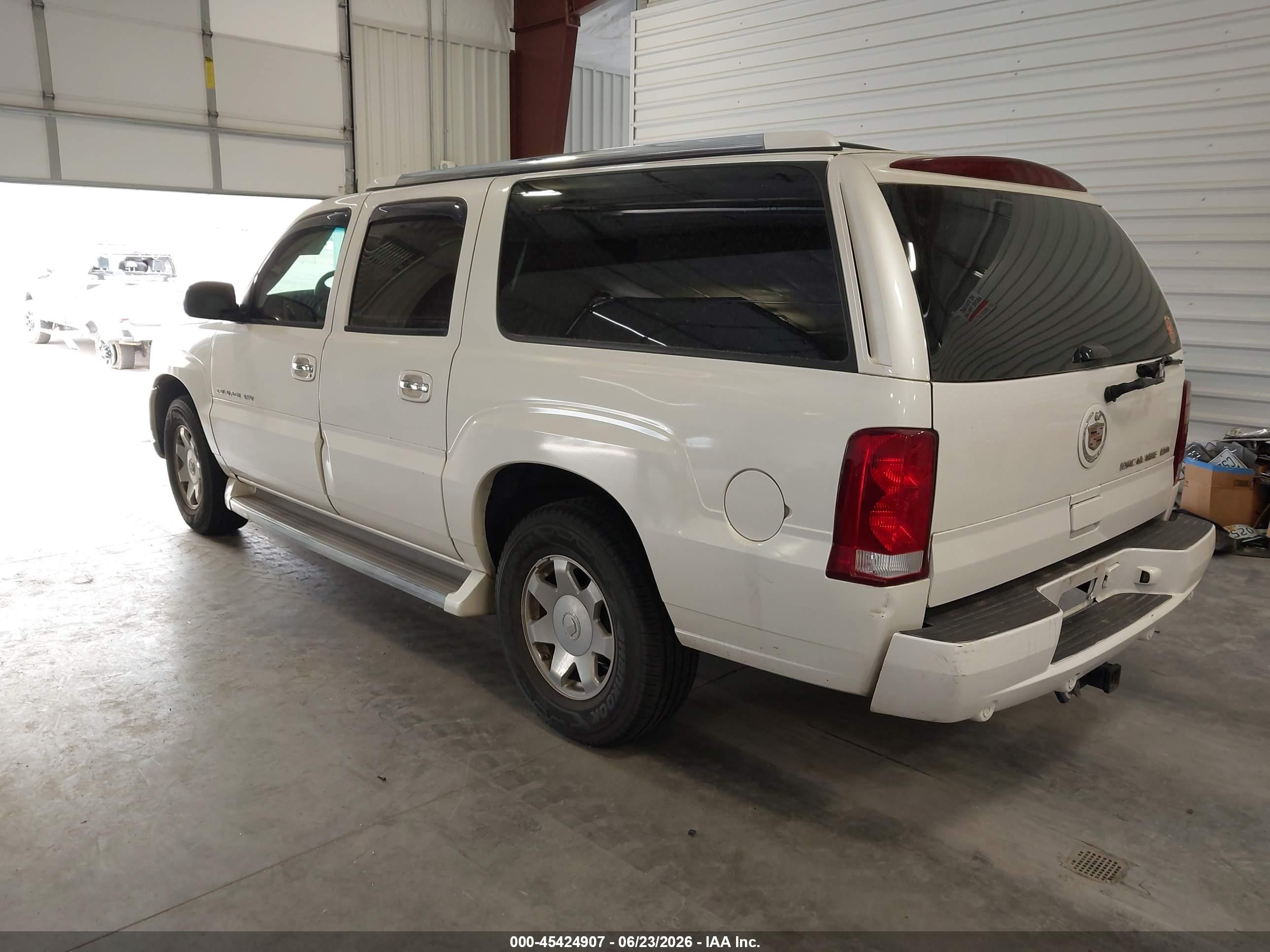 2005 Cadillac Escalade Esv Standard Белый vin: 3GYFK66N45G240112