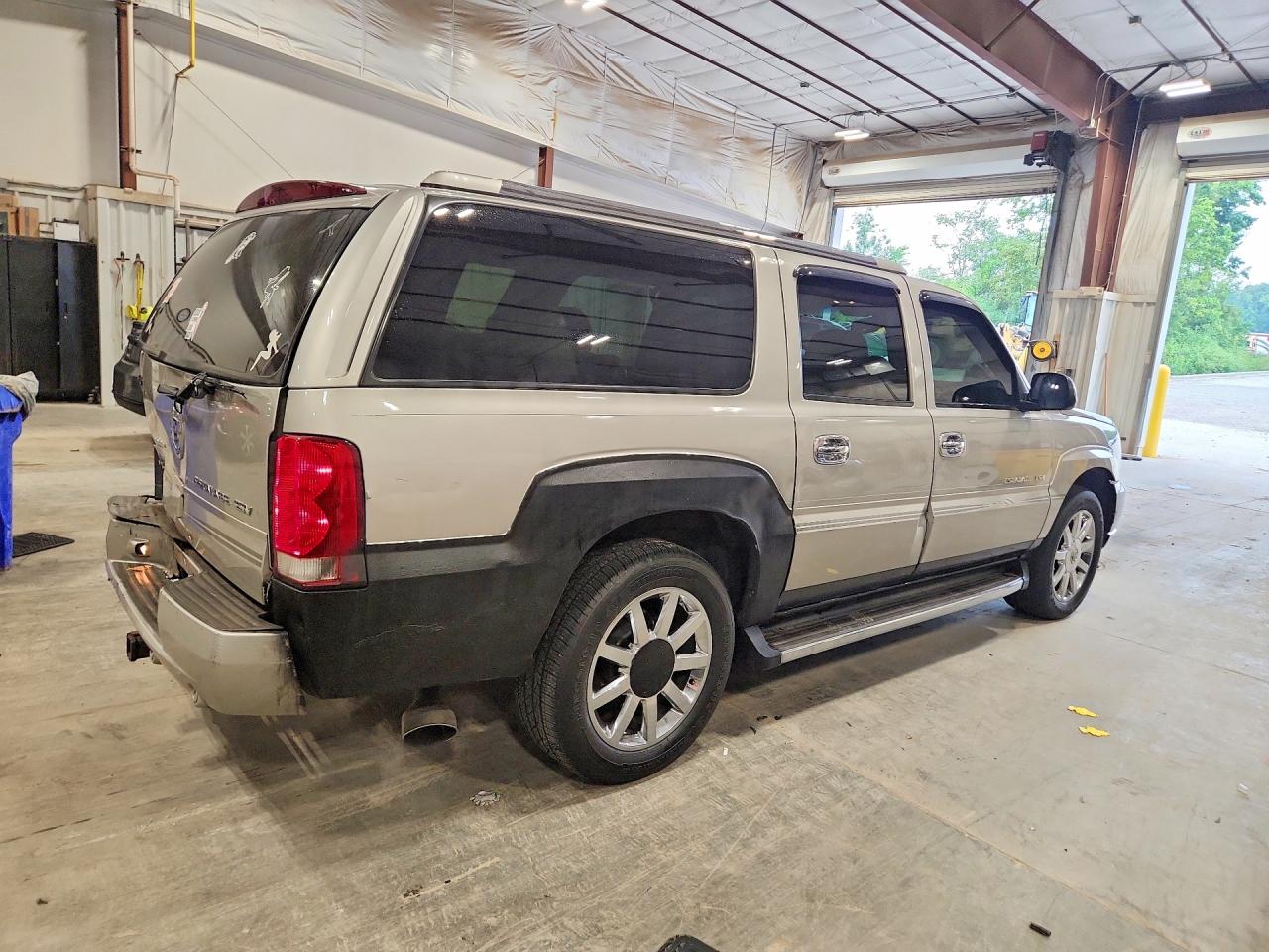 2004 Cadillac Escalade Esv Silver vin: 3GYFK66N54G330884