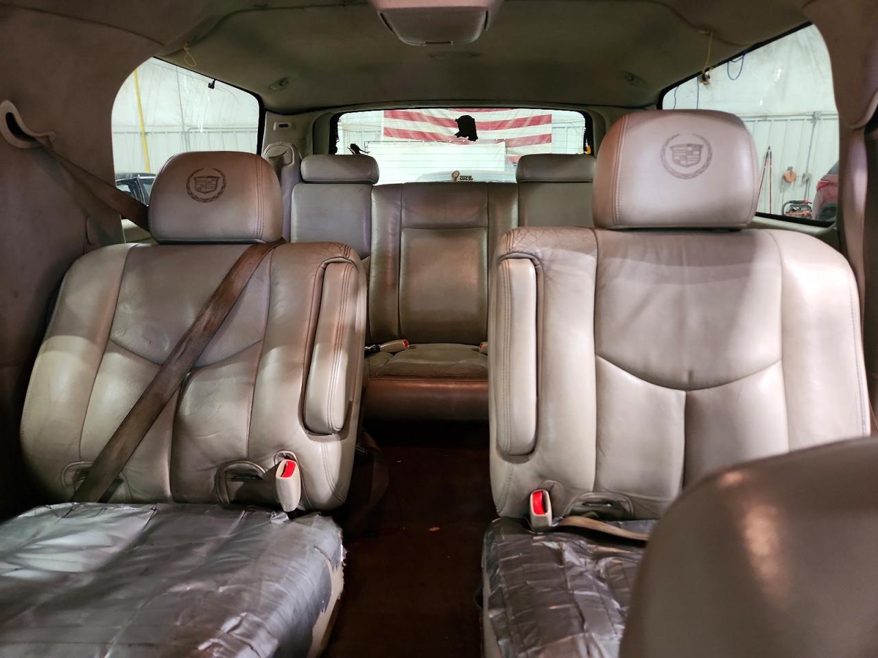 2004 Cadillac Escalade Esv Silver vin: 3GYFK66N54G330884