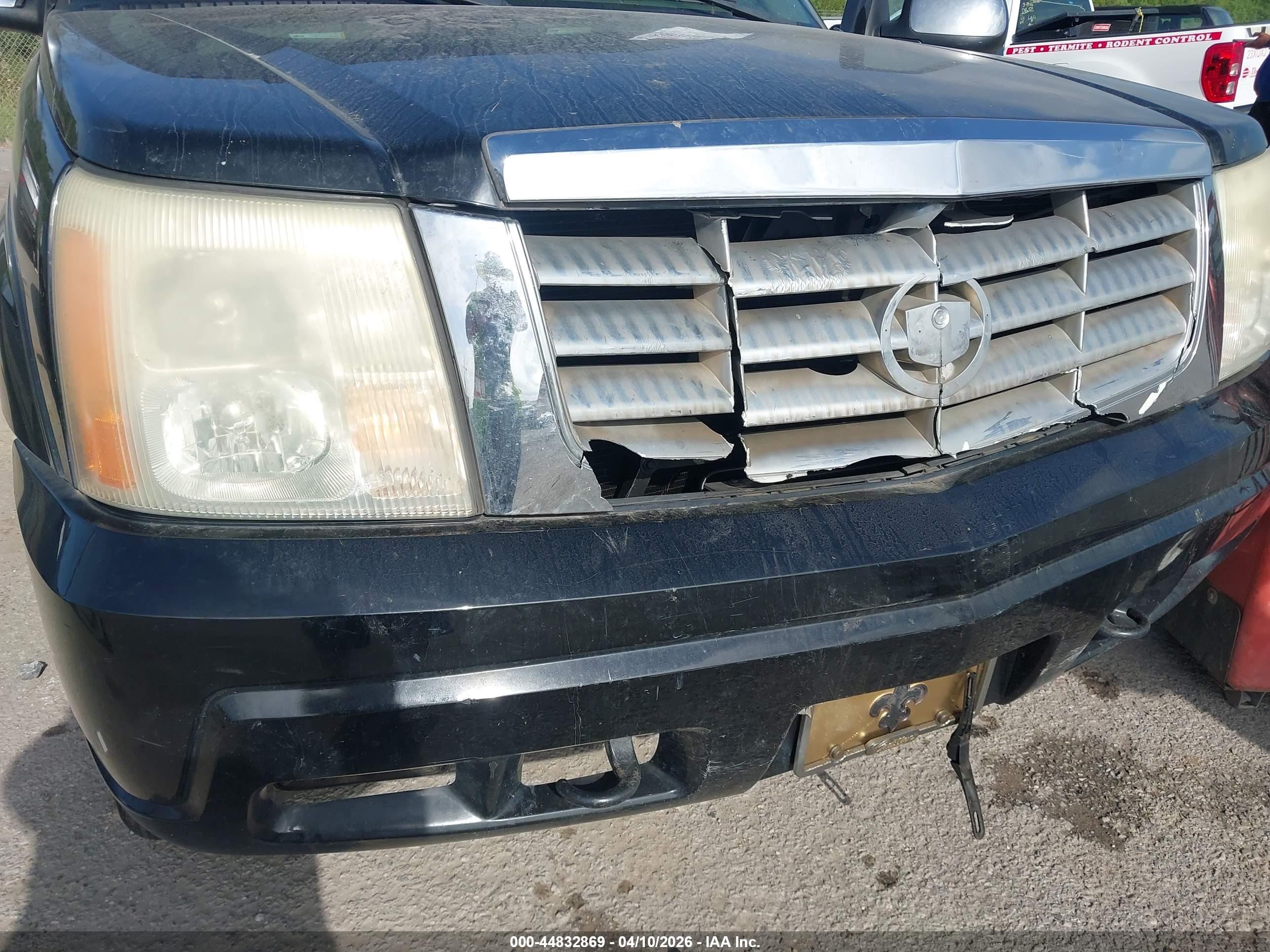 2004 Cadillac Escalade Esv Standard Black vin: 3GYFK66N64G252261
