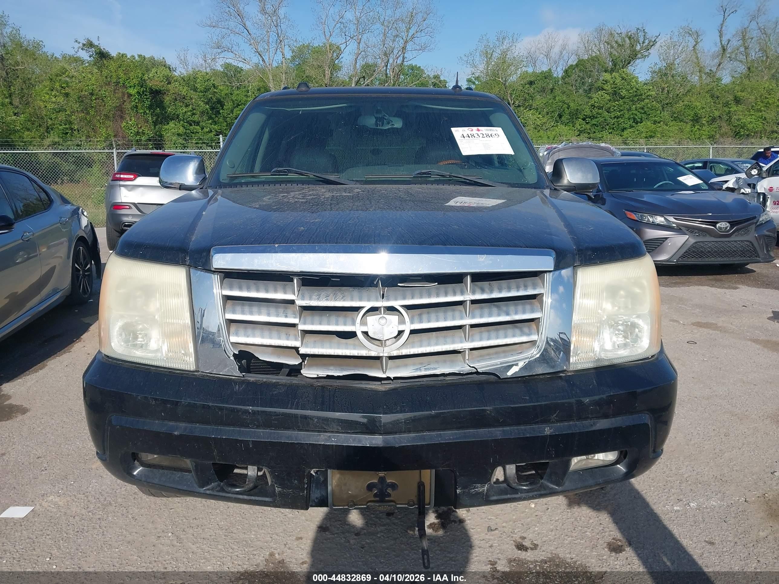 2004 Cadillac Escalade Esv Standard Black vin: 3GYFK66N64G252261
