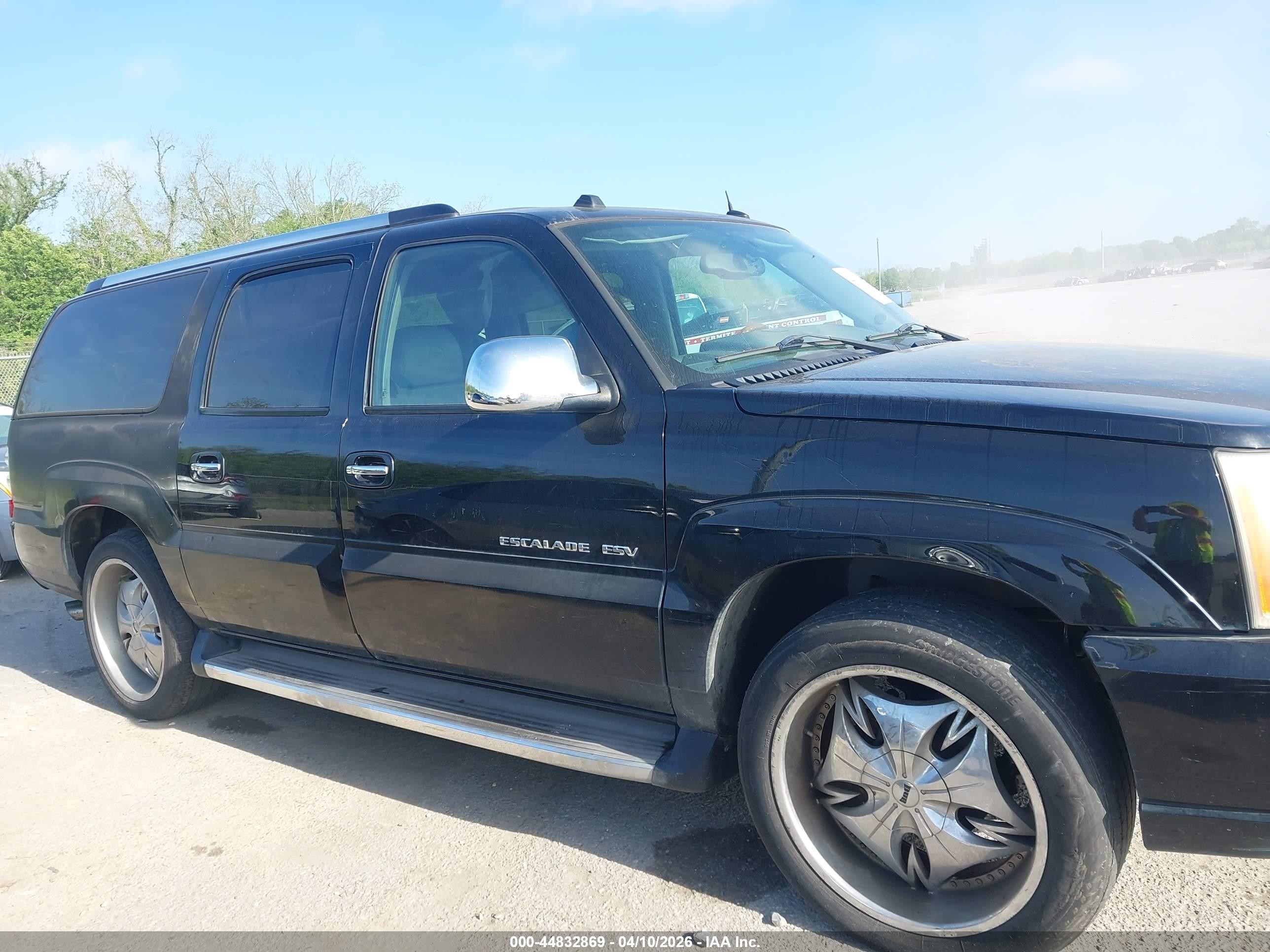 2004 Cadillac Escalade Esv Standard Black vin: 3GYFK66N64G252261