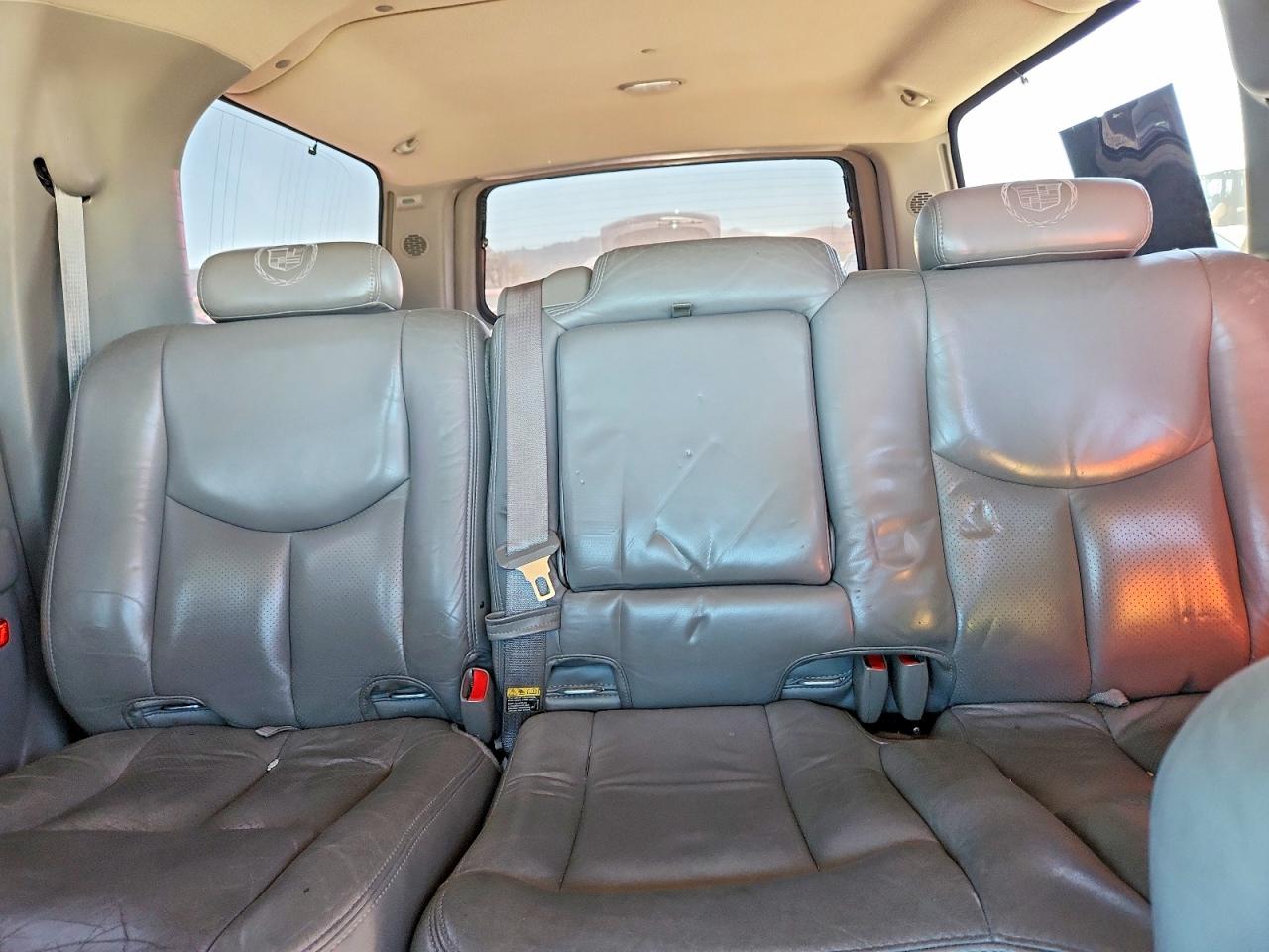 2003 Cadillac Escalade Esv White vin: 3GYFK66N73G259749