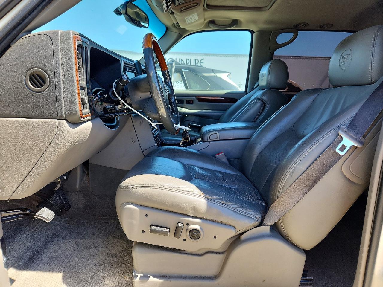 2003 Cadillac Escalade Esv White vin: 3GYFK66N73G259749