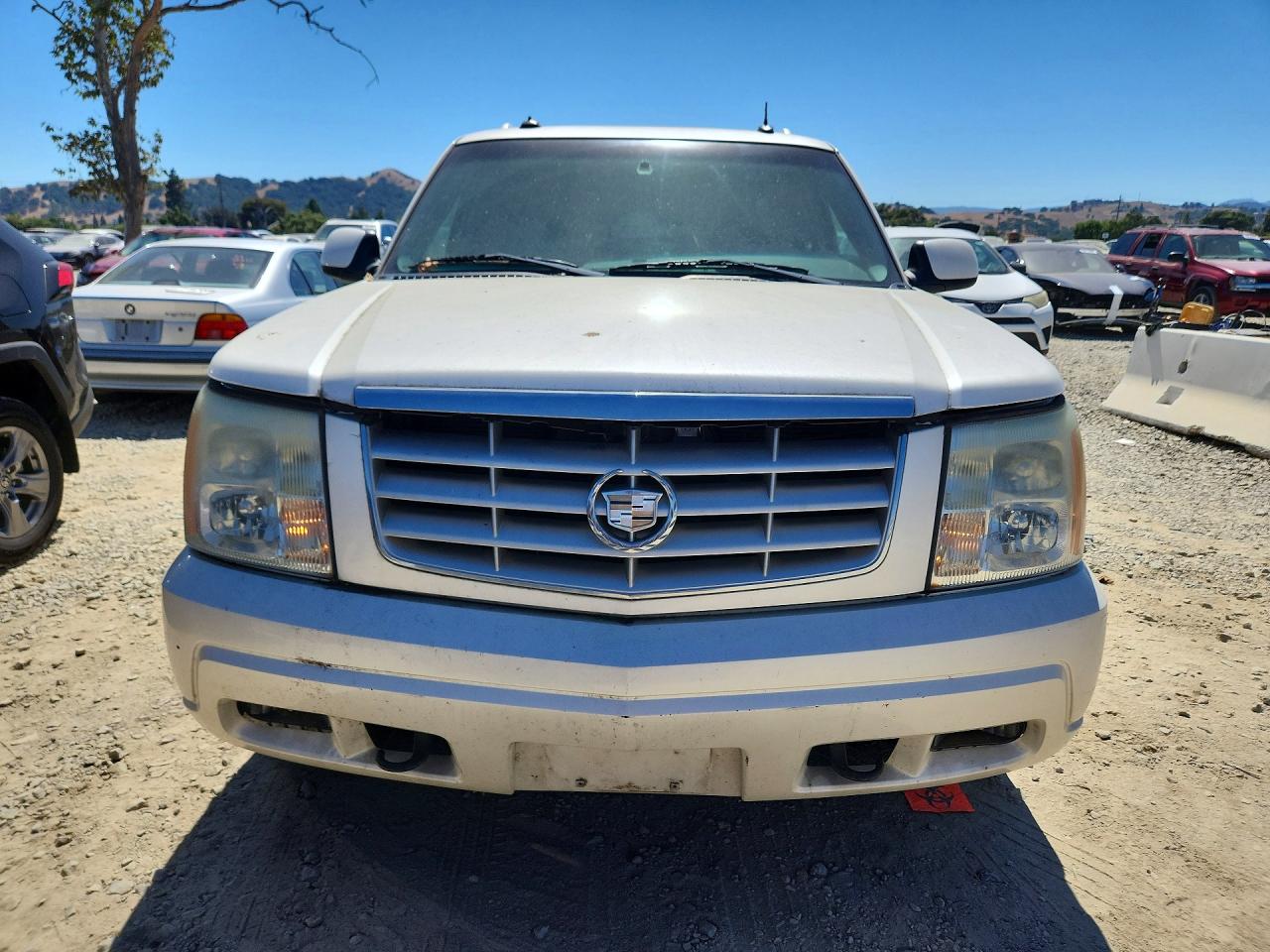 2003 Cadillac Escalade Esv White vin: 3GYFK66N73G259749