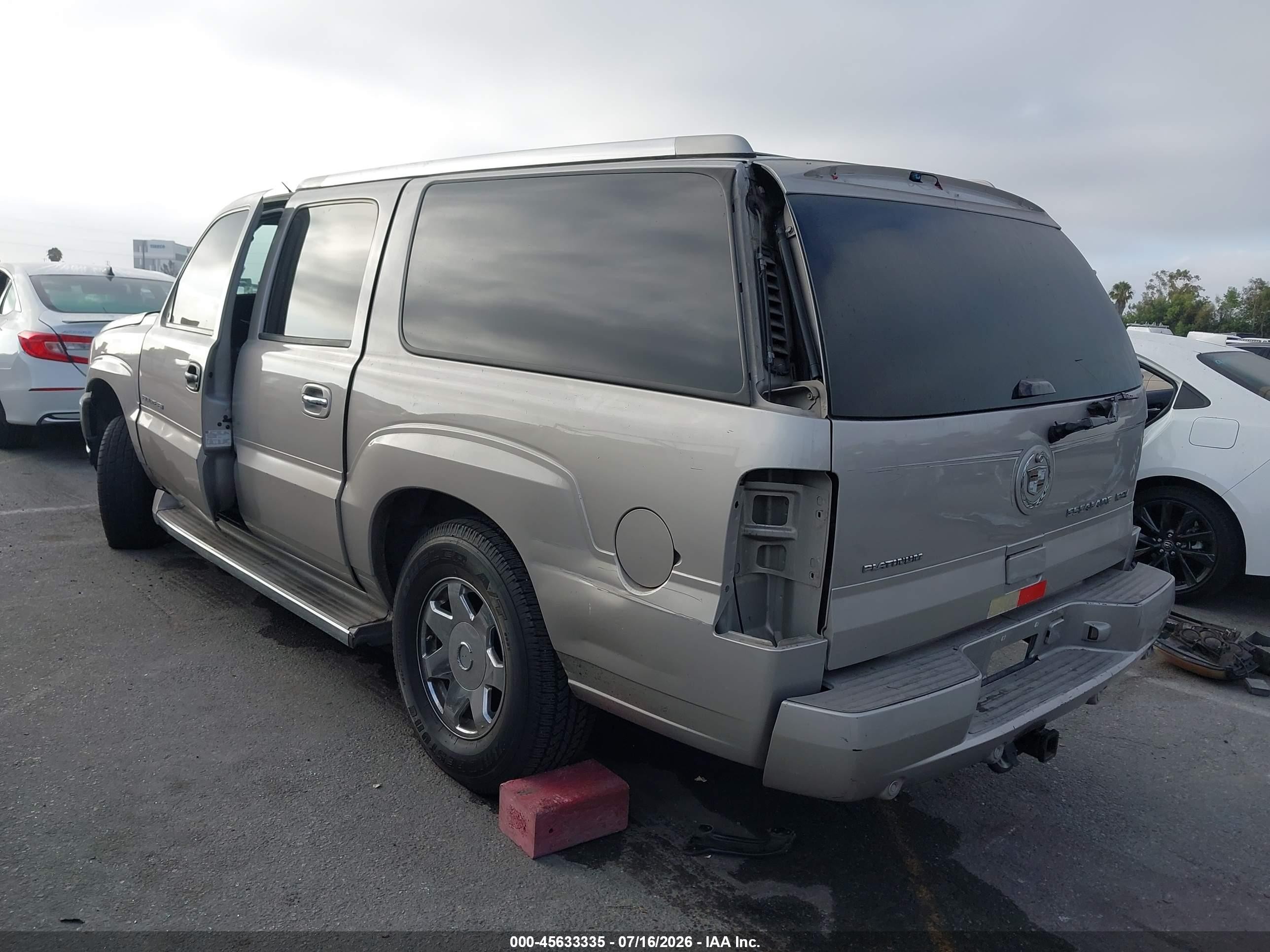 2005 Cadillac Escalade Esv Platinum Edition Champagne vin: 3GYFK66N75G215284