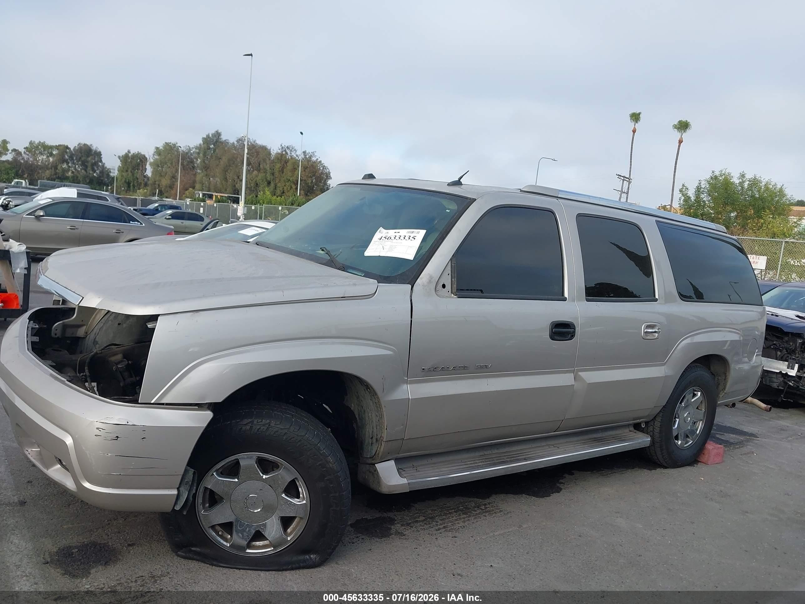 2005 Cadillac Escalade Esv Platinum Edition Champagne vin: 3GYFK66N75G215284
