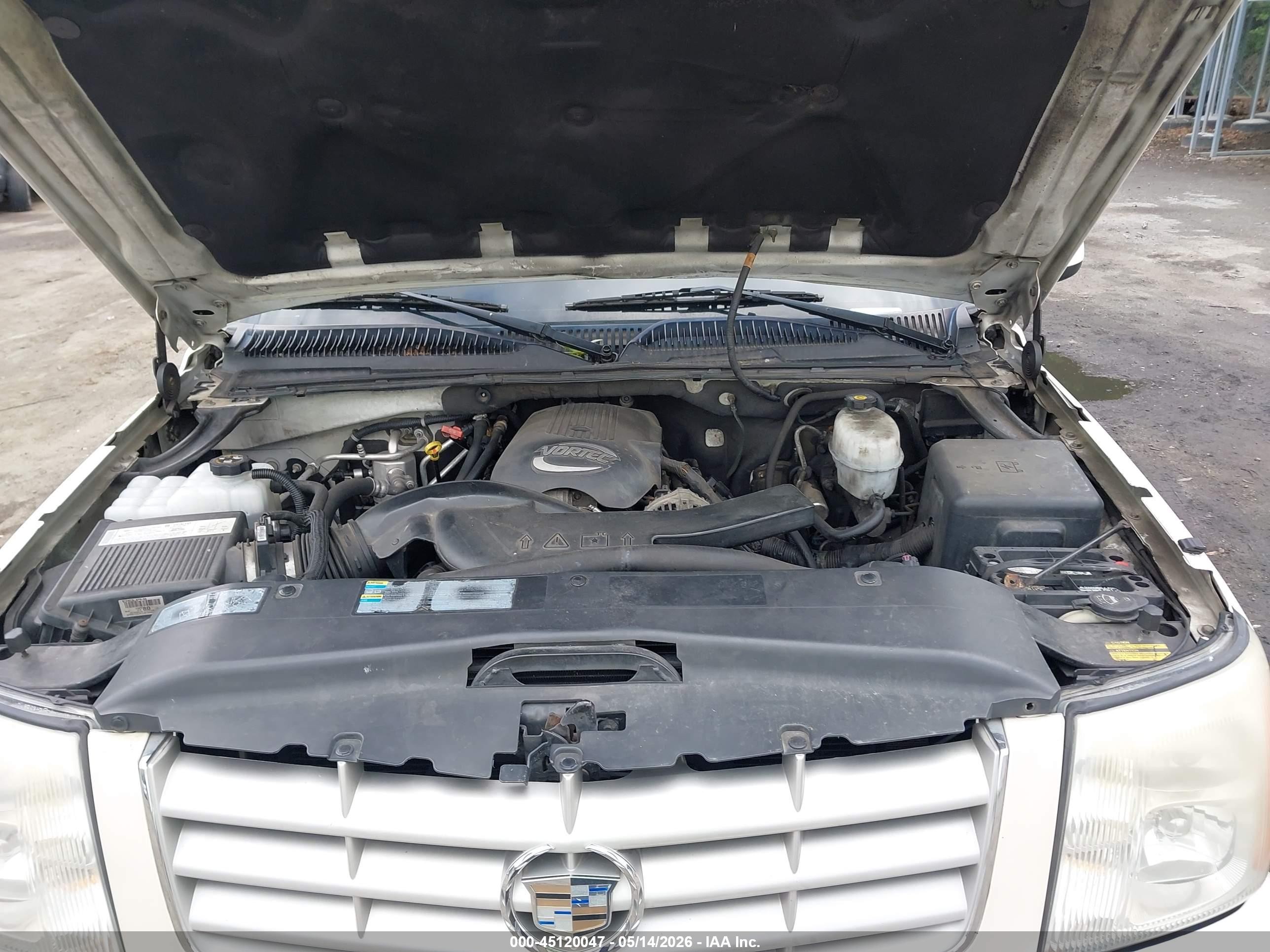 2005 Cadillac Escalade Esv Standard White vin: 3GYFK66N85G260184