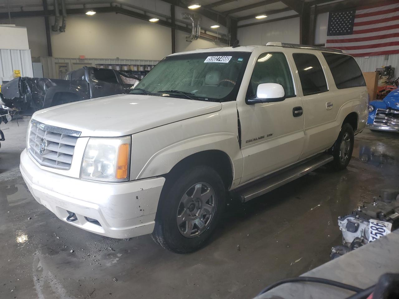 2006 Cadillac Escalade Esv Cream vin: 3GYFK66N96G199462 Damage: Hood, Multiple Dents/Paint Damage, 3