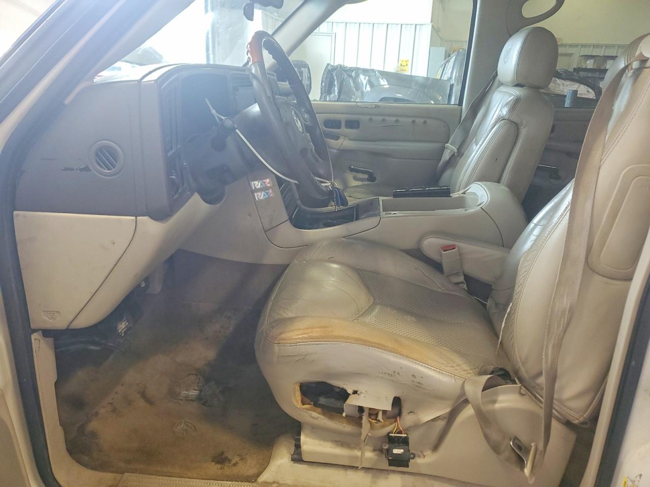 2006 Cadillac Escalade Esv Cream vin: 3GYFK66N96G199462