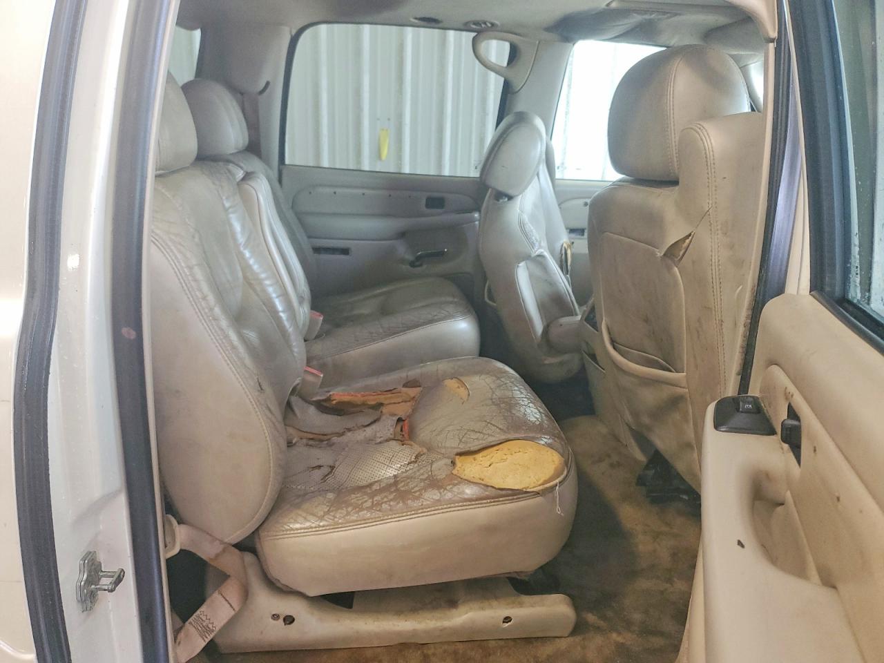 2006 Cadillac Escalade Esv Cream vin: 3GYFK66N96G199462