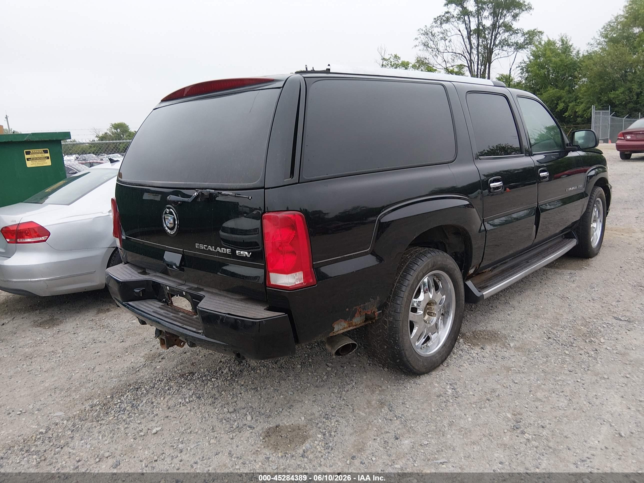 2004 Cadillac Escalade Esv Standard Black vin: 3GYFK66NX4G139400
