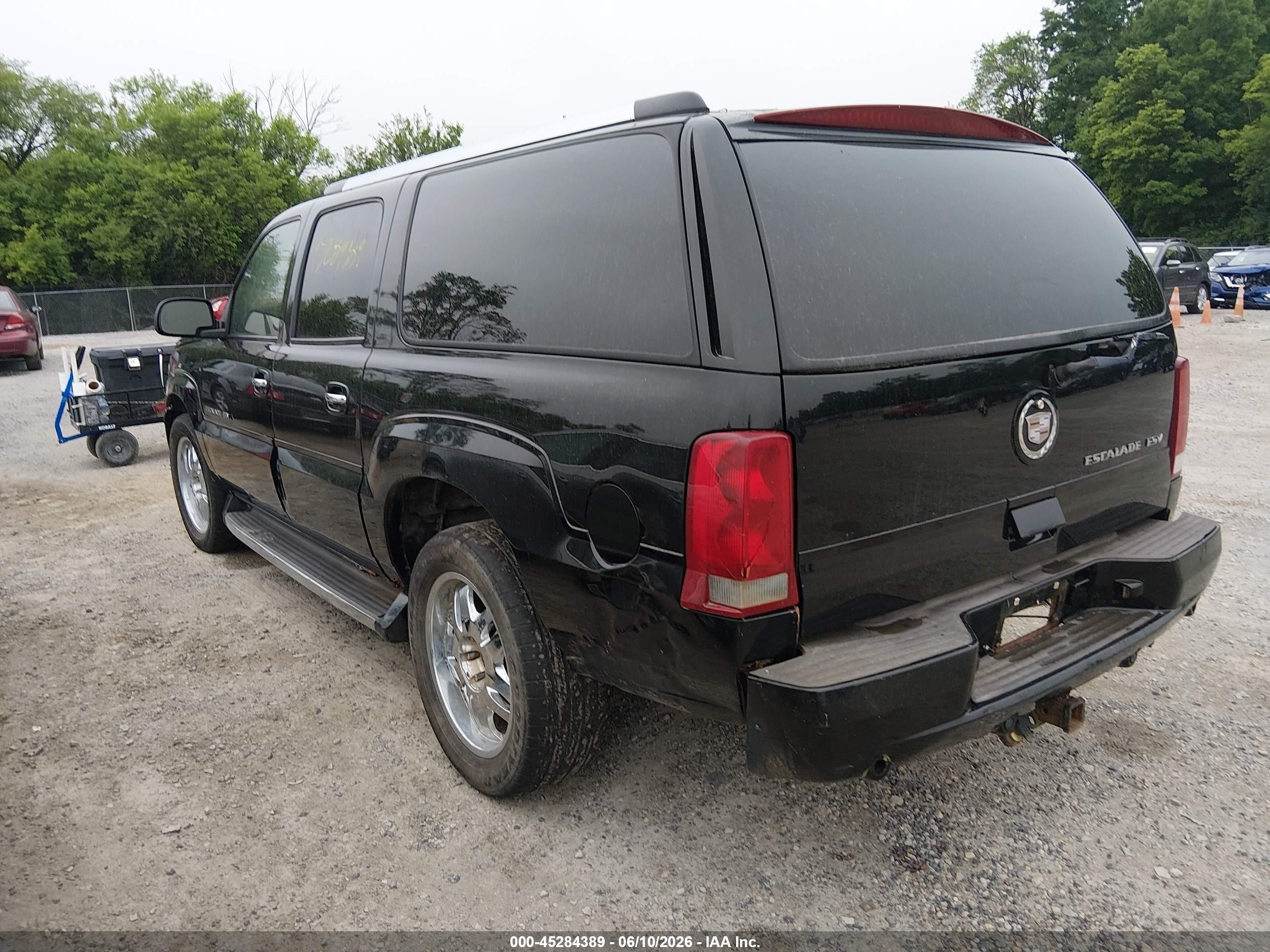 2004 Cadillac Escalade Esv Standard Black vin: 3GYFK66NX4G139400