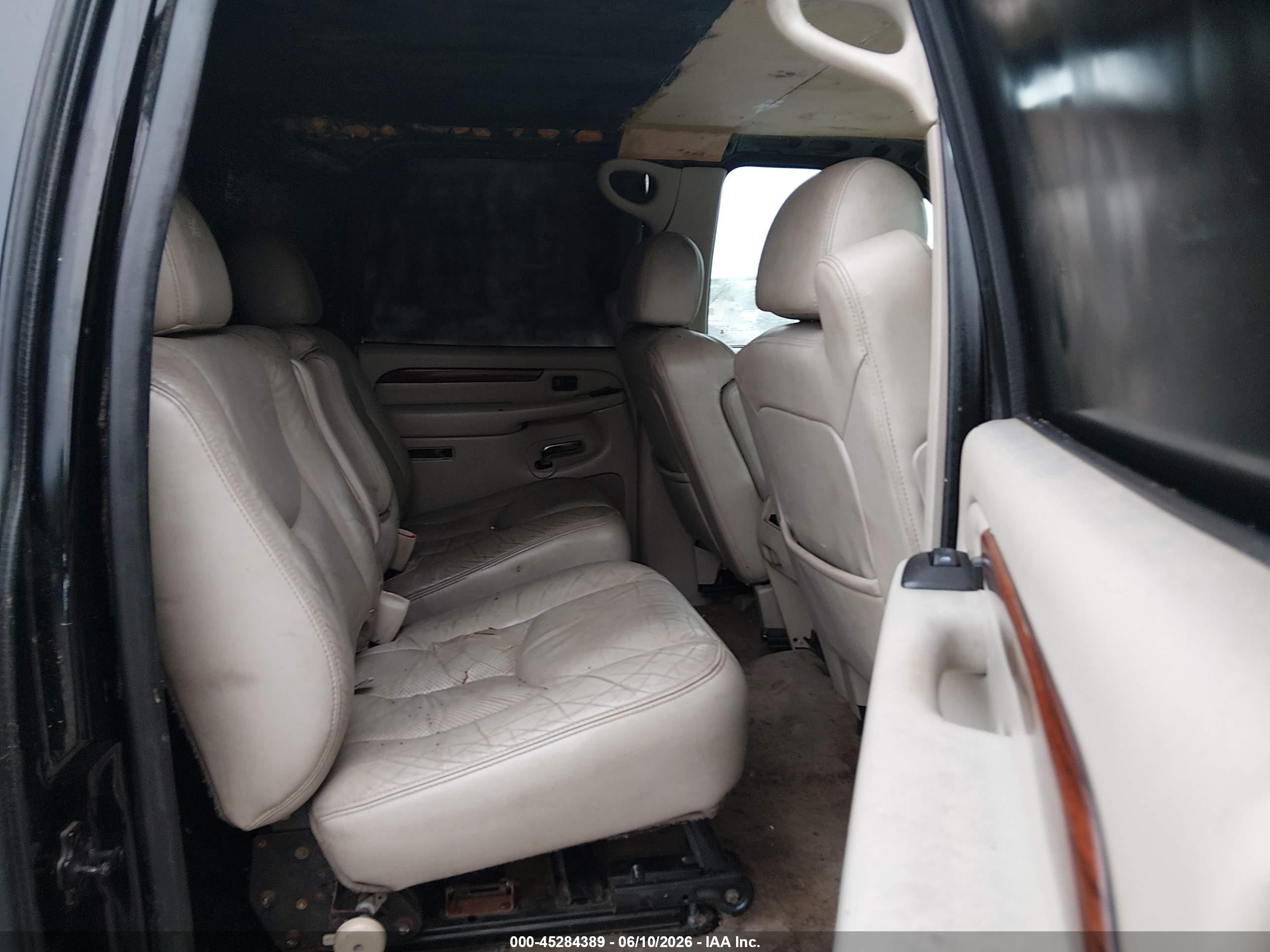 2004 Cadillac Escalade Esv Standard Black vin: 3GYFK66NX4G139400