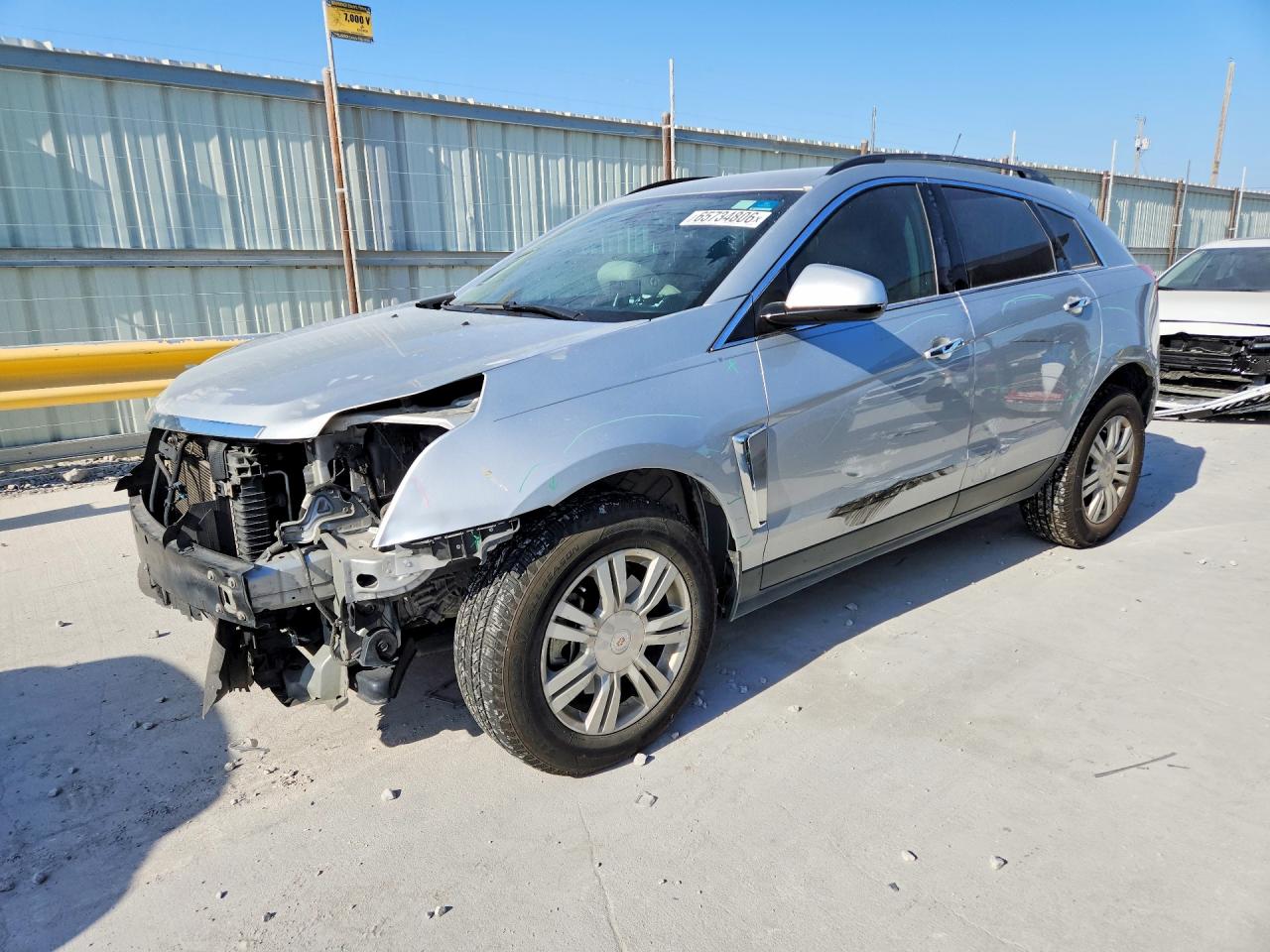 2015 Cadillac Srx Silver vin: 3GYFNAE30FS595335