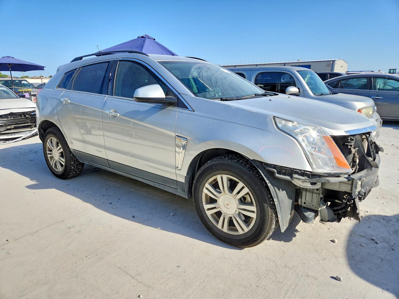 2015 Cadillac Srx Silver vin: 3GYFNAE30FS595335