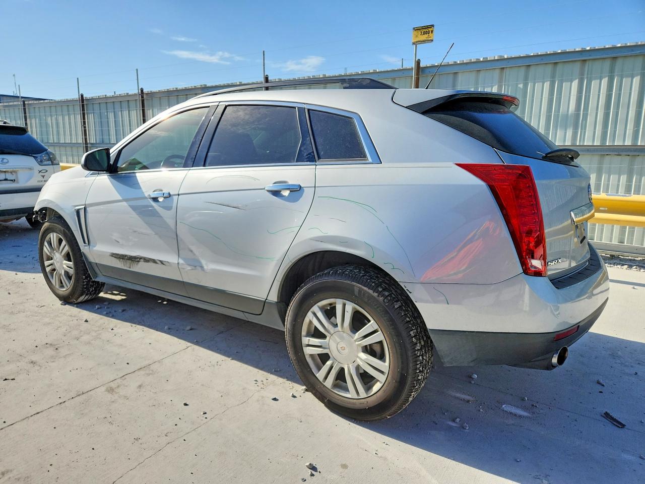 2015 Cadillac Srx Silver vin: 3GYFNAE30FS595335
