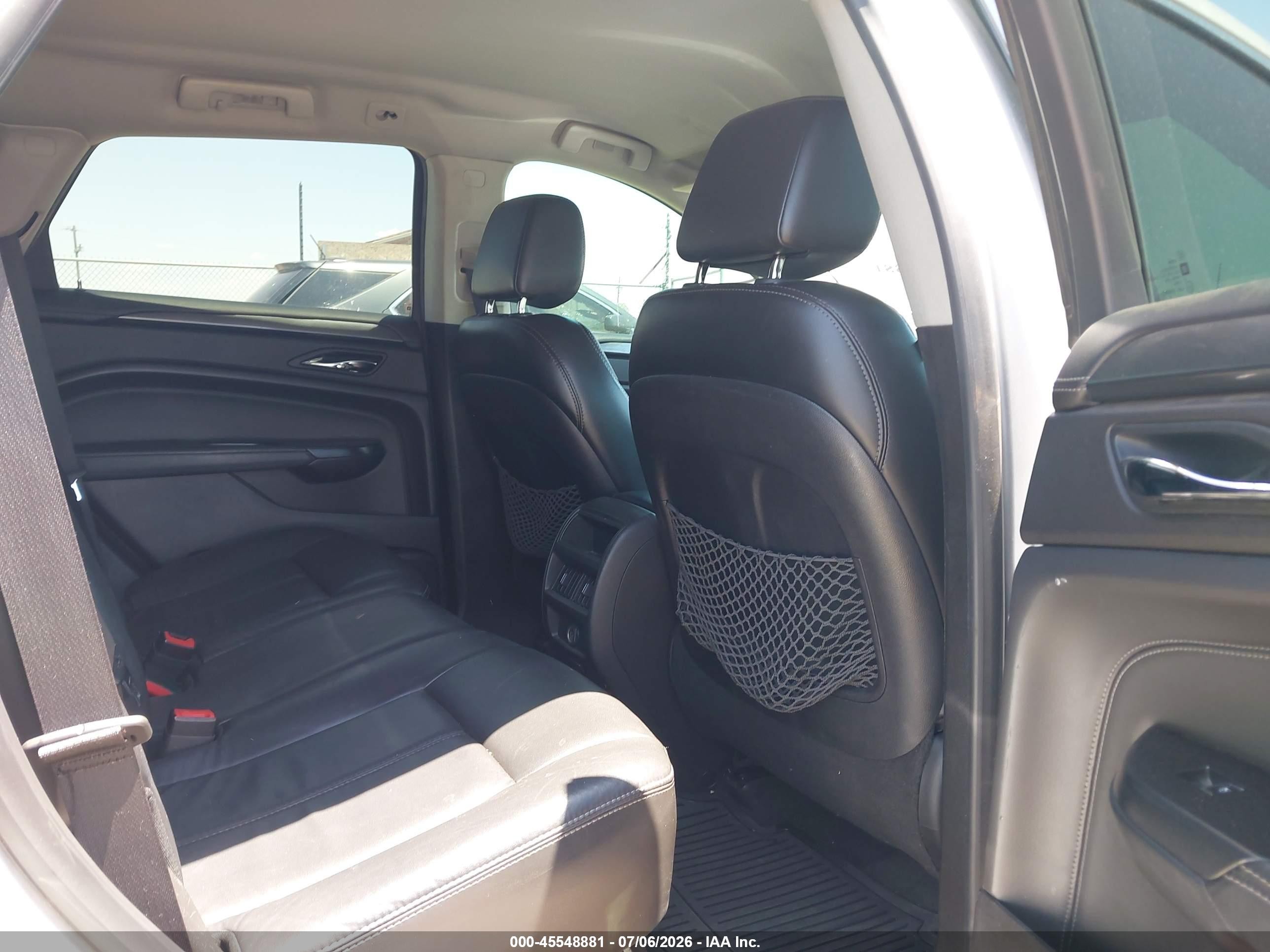 2015 Cadillac Srx Standard Silver vin: 3GYFNAE31FS581377