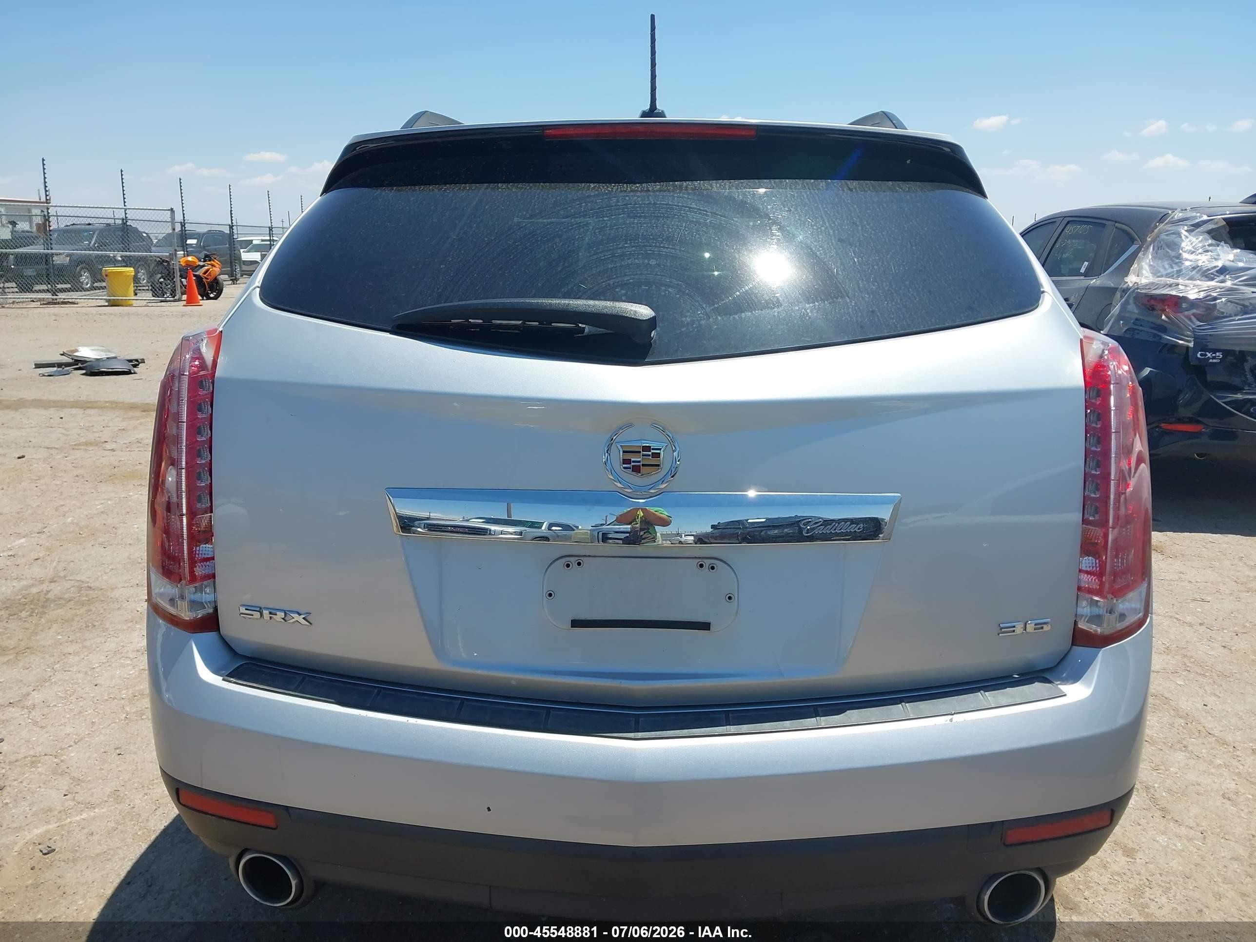 2015 Cadillac Srx Standard Silver vin: 3GYFNAE31FS581377