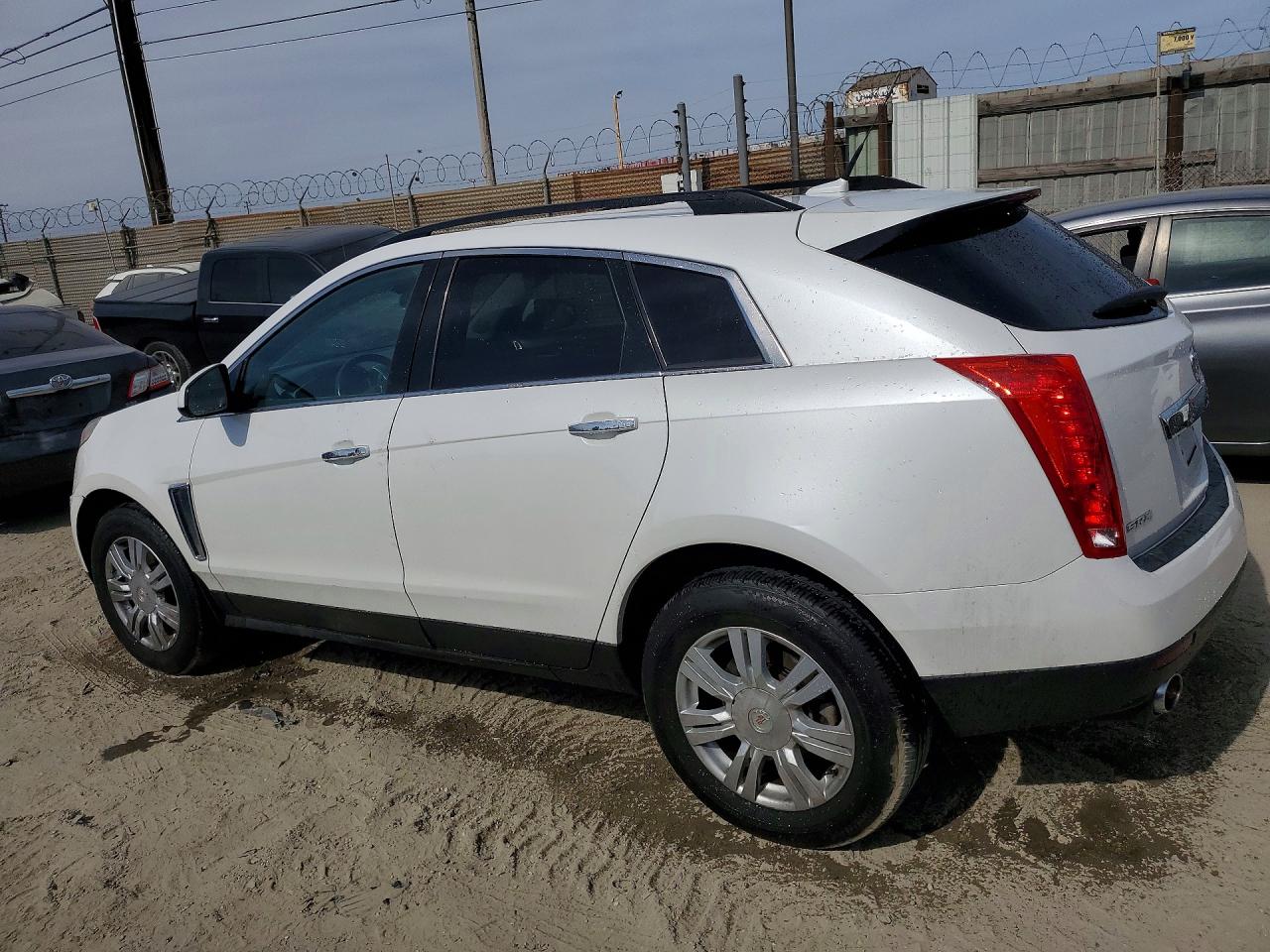 2014 Cadillac Srx White vin: 3GYFNAE34ES576351