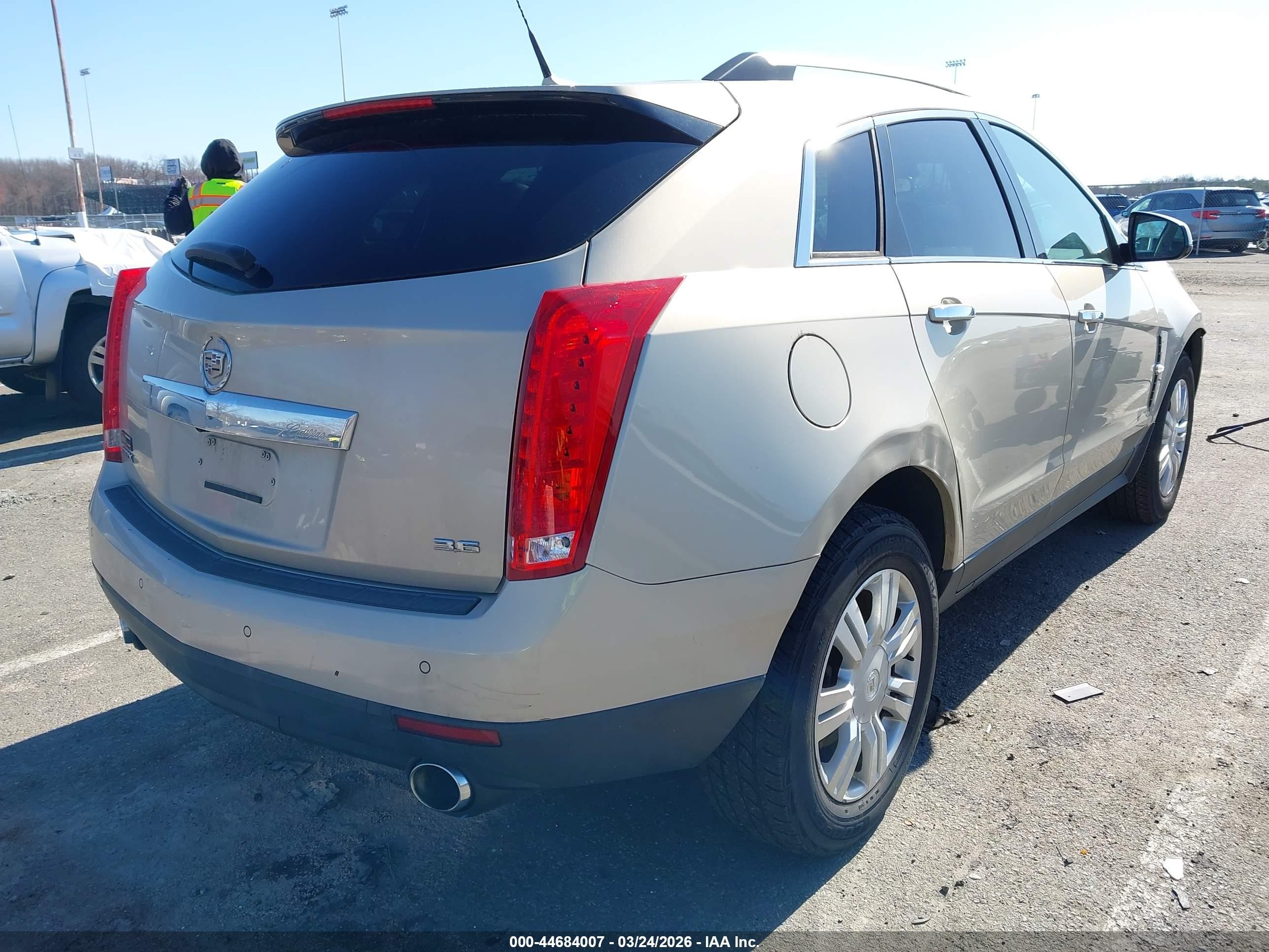 2012 Cadillac Srx Luxury Collection Beige vin: 3GYFNAE35CS570877