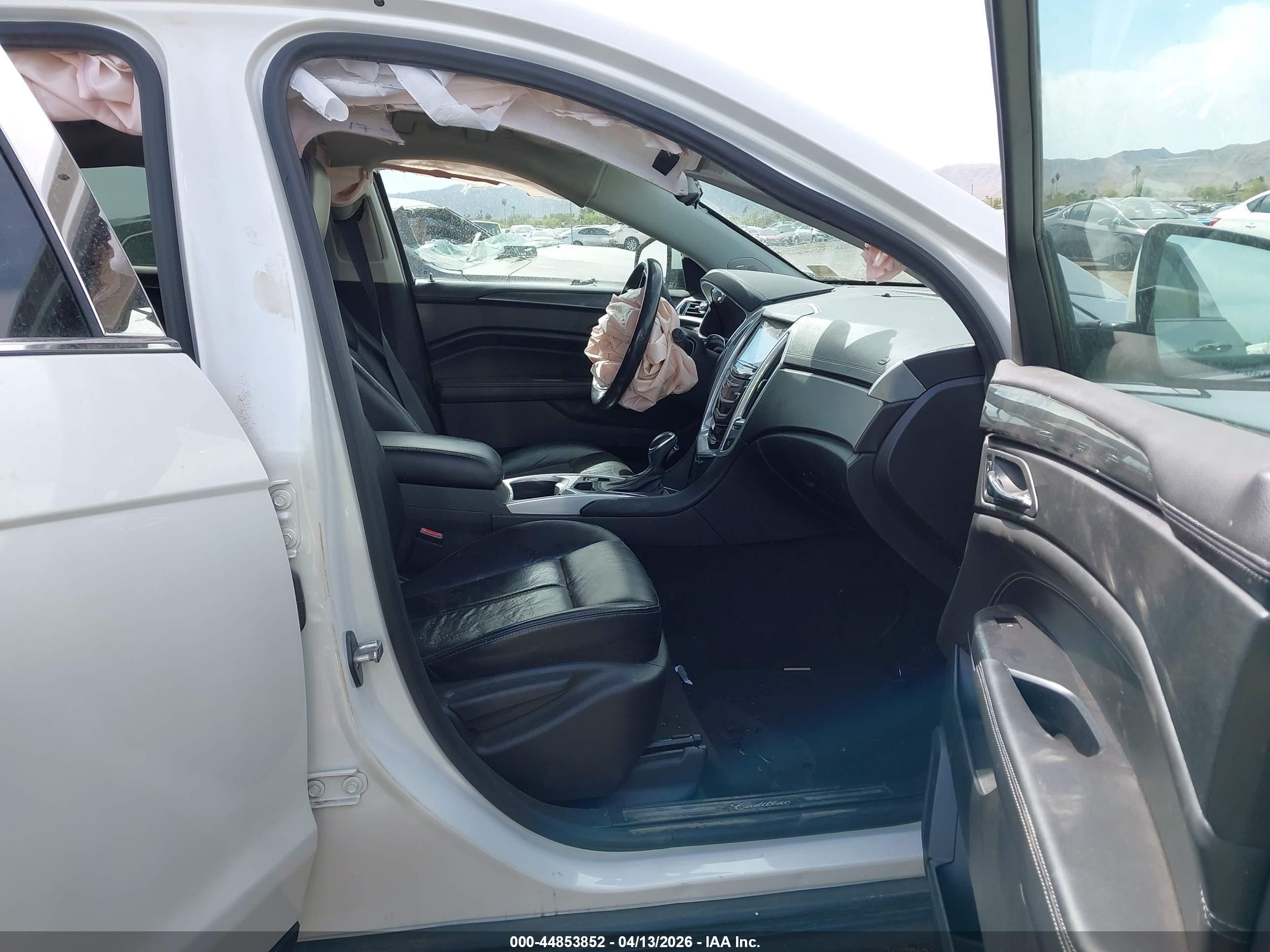 2013 Cadillac Srx Standard White vin: 3GYFNAE36DS597166
