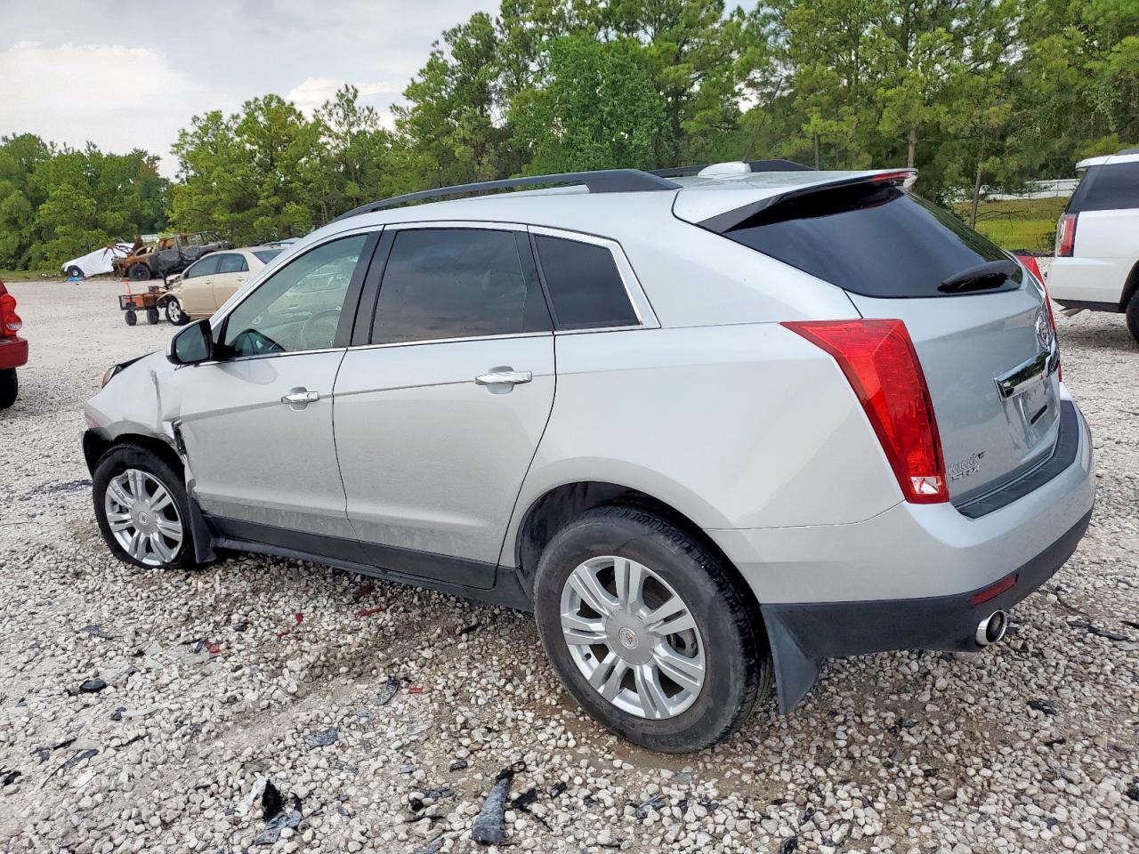 2015 Cadillac Srx Серебряный vin: 3GYFNAE36FS638429
