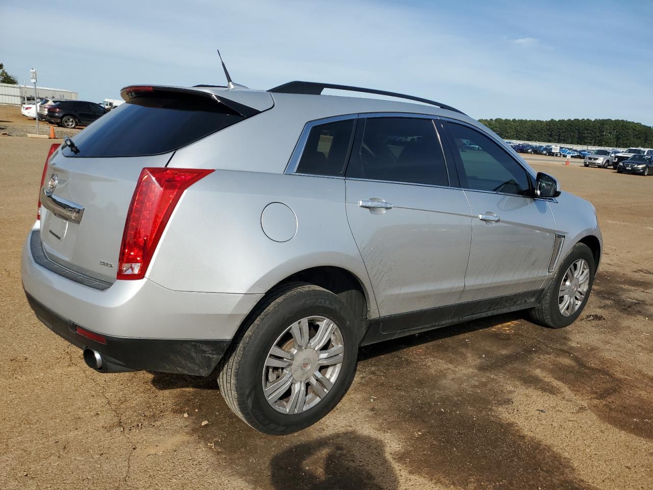 2014 Cadillac Srx Silver vin: 3GYFNAE37ES657537