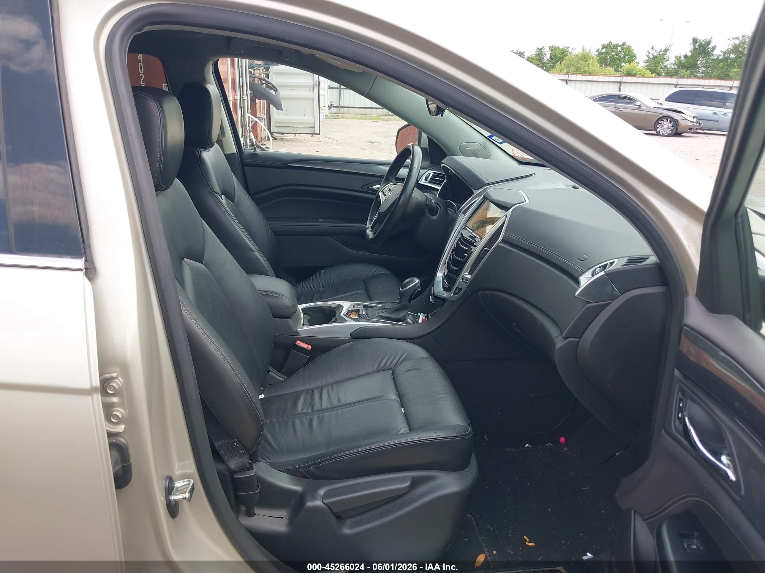 2015 Cadillac Srx Standard Beige vin: 3GYFNAE37FS629979