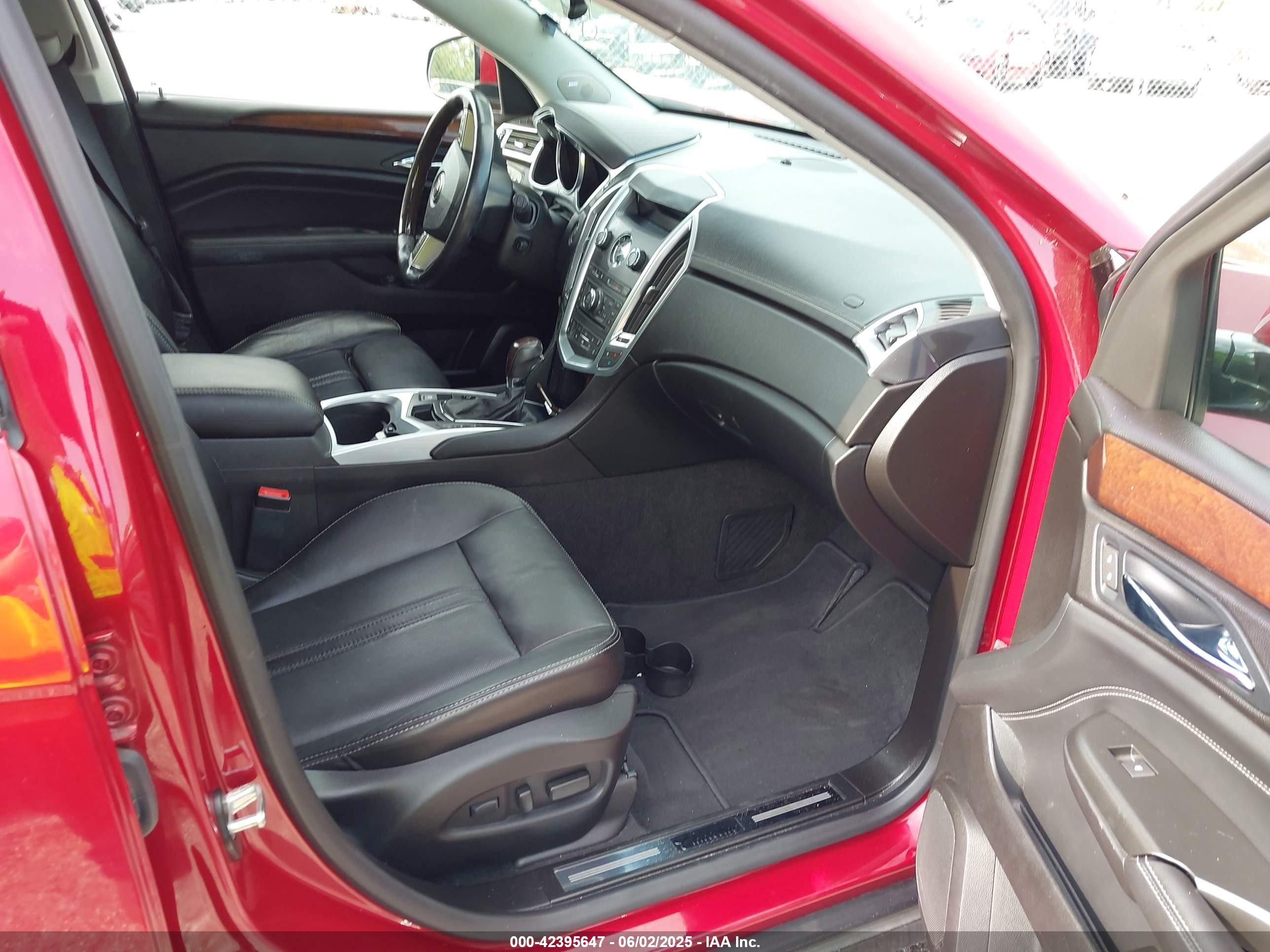 2012 Cadillac Srx Luxury Collection Red vin: 3GYFNAE38CS608232