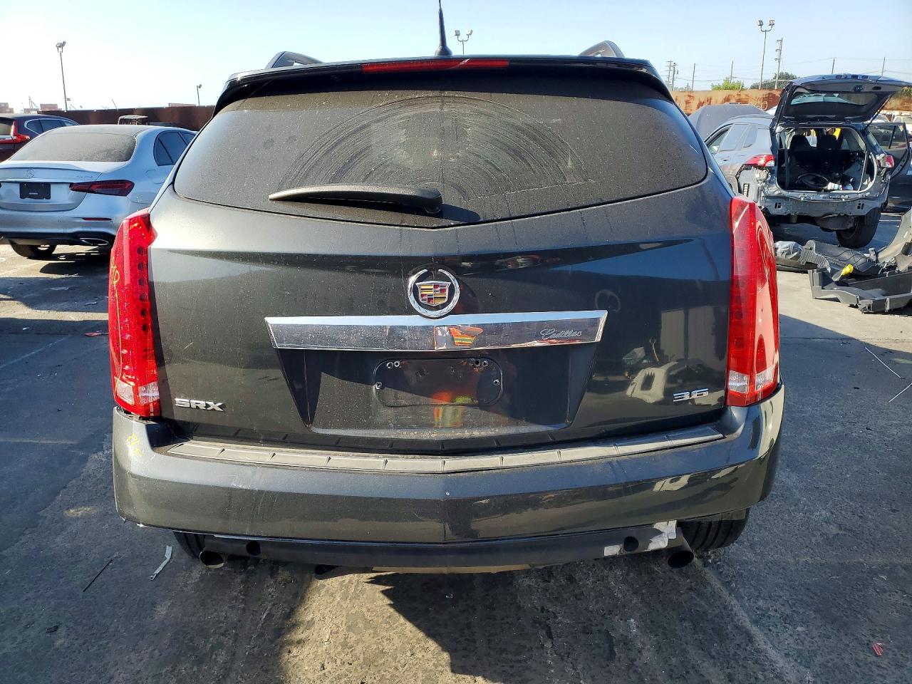 2014 Cadillac Srx Черный vin: 3GYFNAE38ES641248