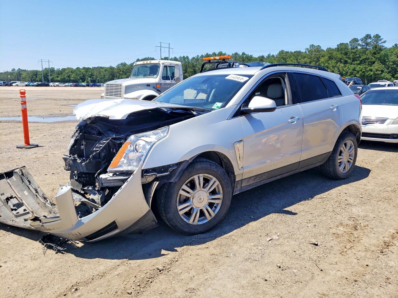 2014 Cadillac Srx Silver vin: 3GYFNAE39ES556290