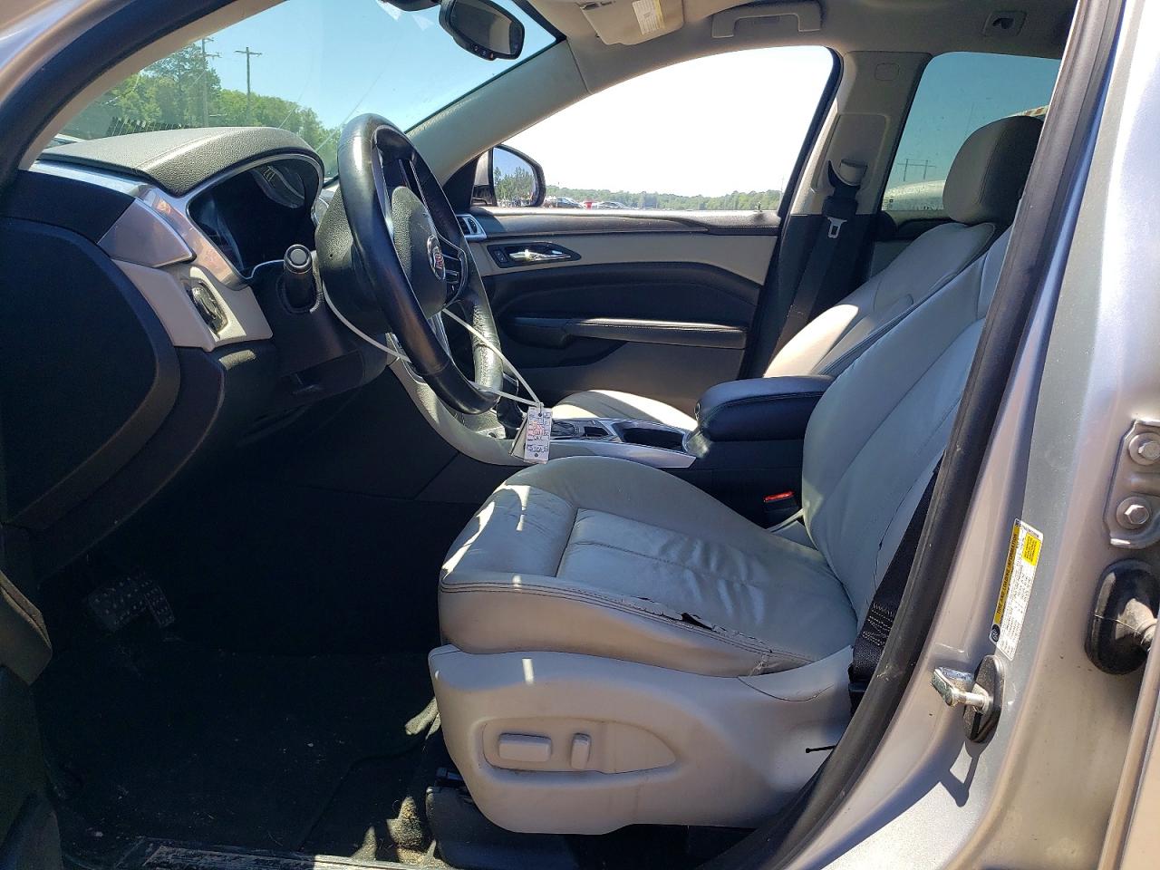 2014 Cadillac Srx Silver vin: 3GYFNAE39ES556290