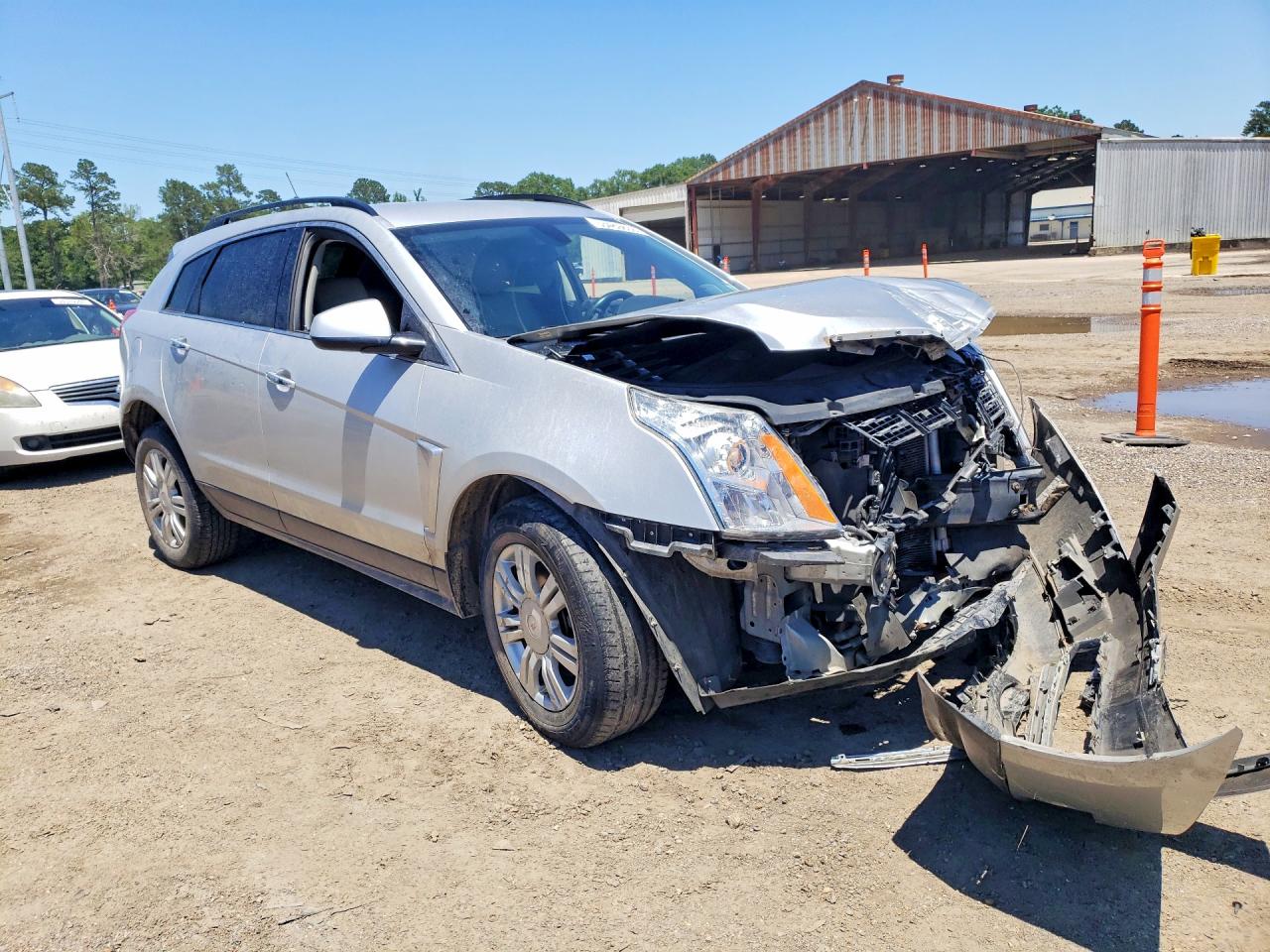 2014 Cadillac Srx Silver vin: 3GYFNAE39ES556290