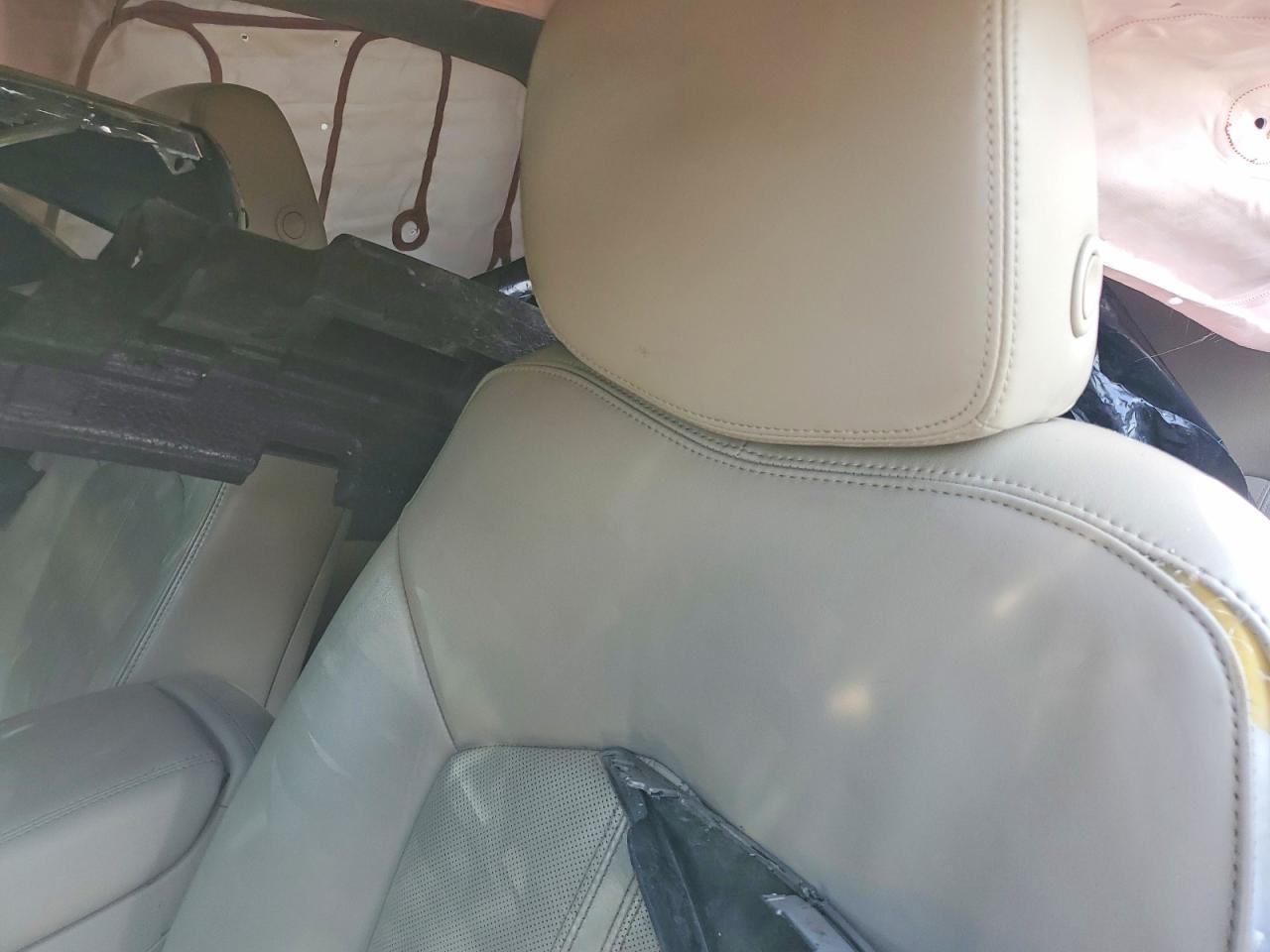 2011 Cadillac Srx Luxury Collection Beige vin: 3GYFNAEY0BS617730