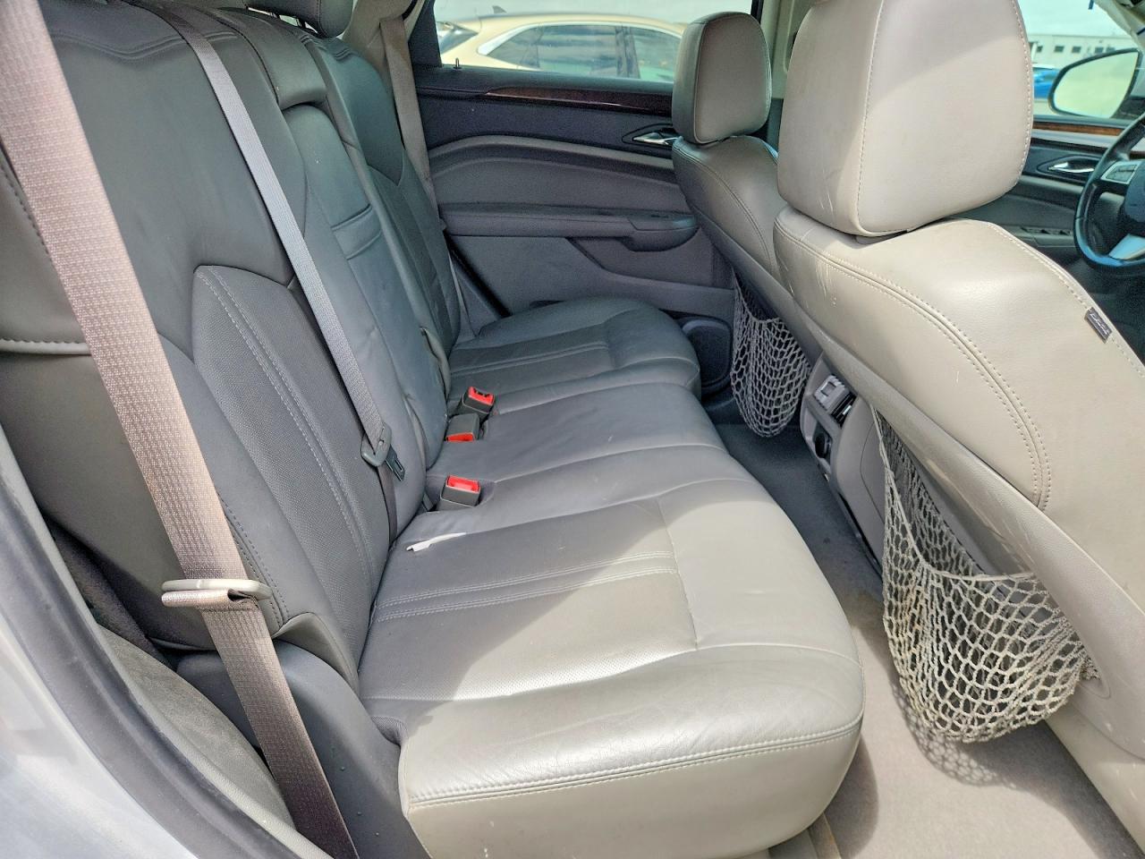 2010 Cadillac Srx Luxury Collection Silver vin: 3GYFNAEY1AS652047