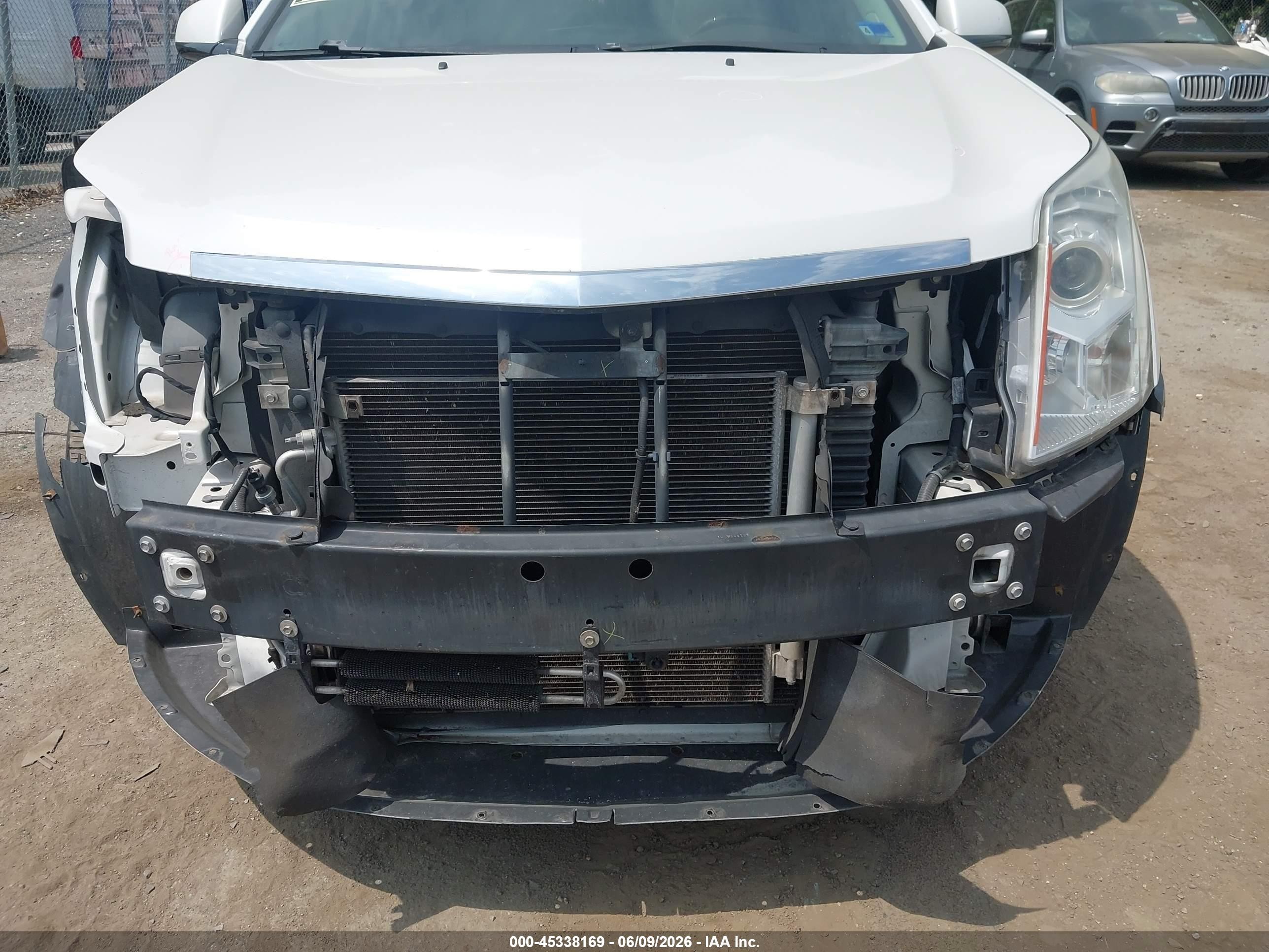 2010 Cadillac Srx Luxury Collection White vin: 3GYFNAEY1AS657149