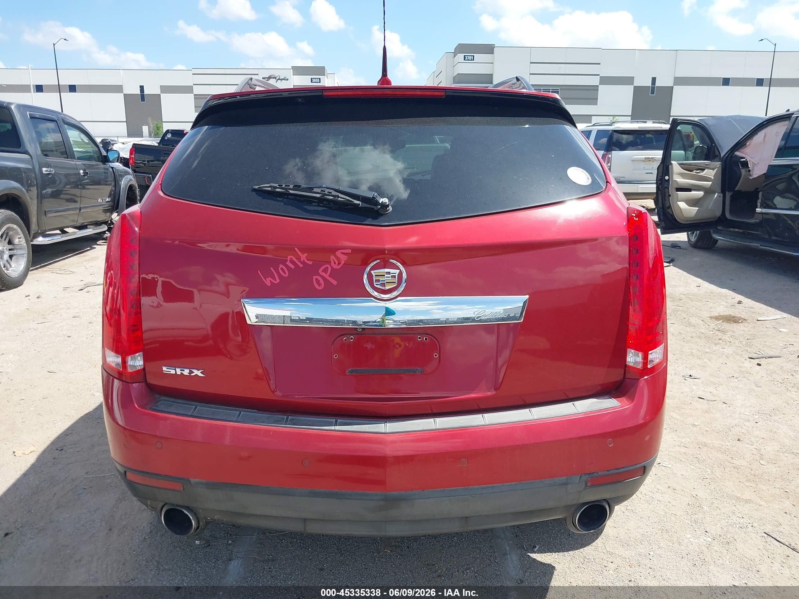 2011 Cadillac Srx Luxury Collection Red vin: 3GYFNAEY1BS529107