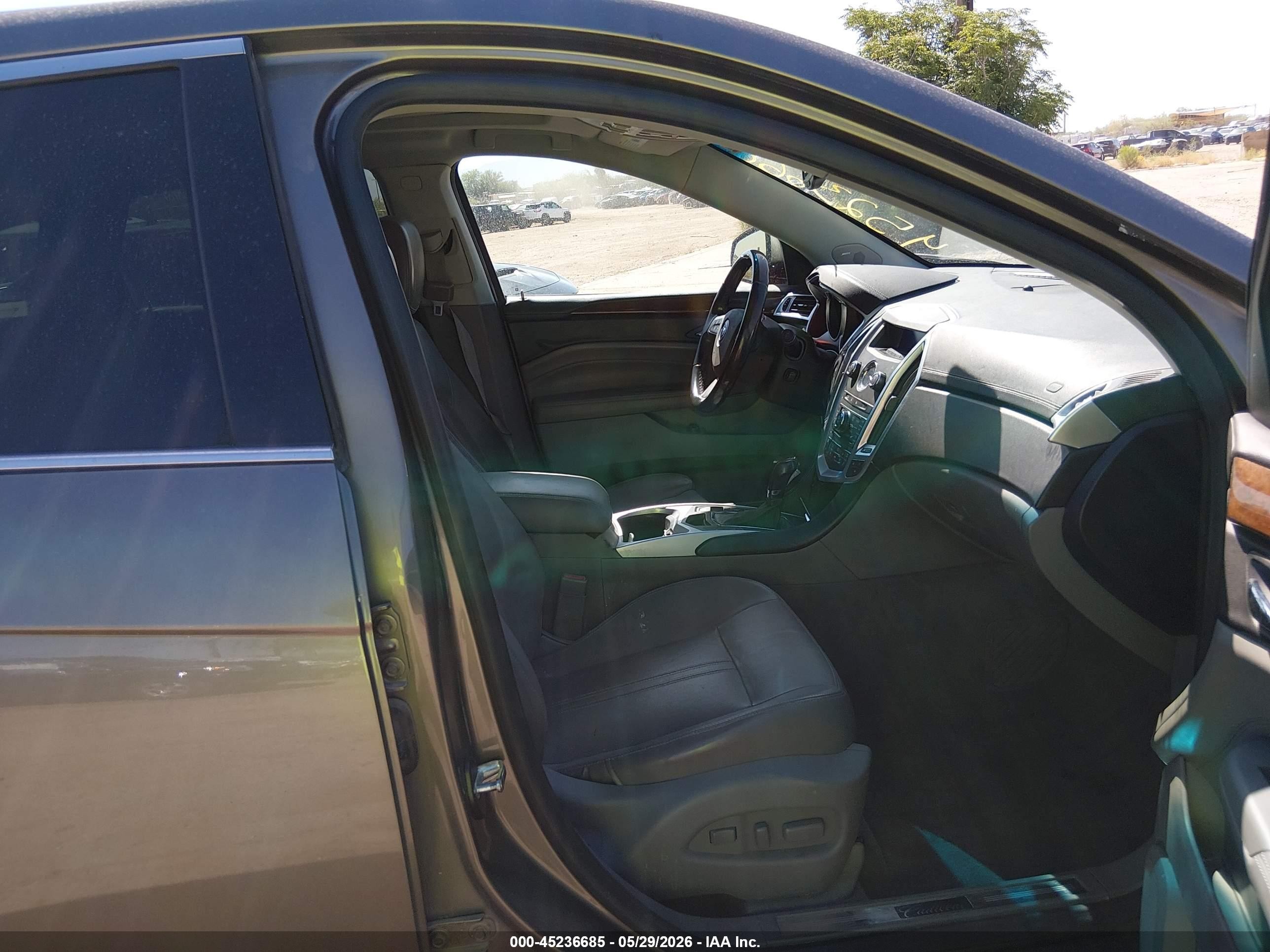 2011 Cadillac Srx Luxury Collection Beige vin: 3GYFNAEY1BS649084