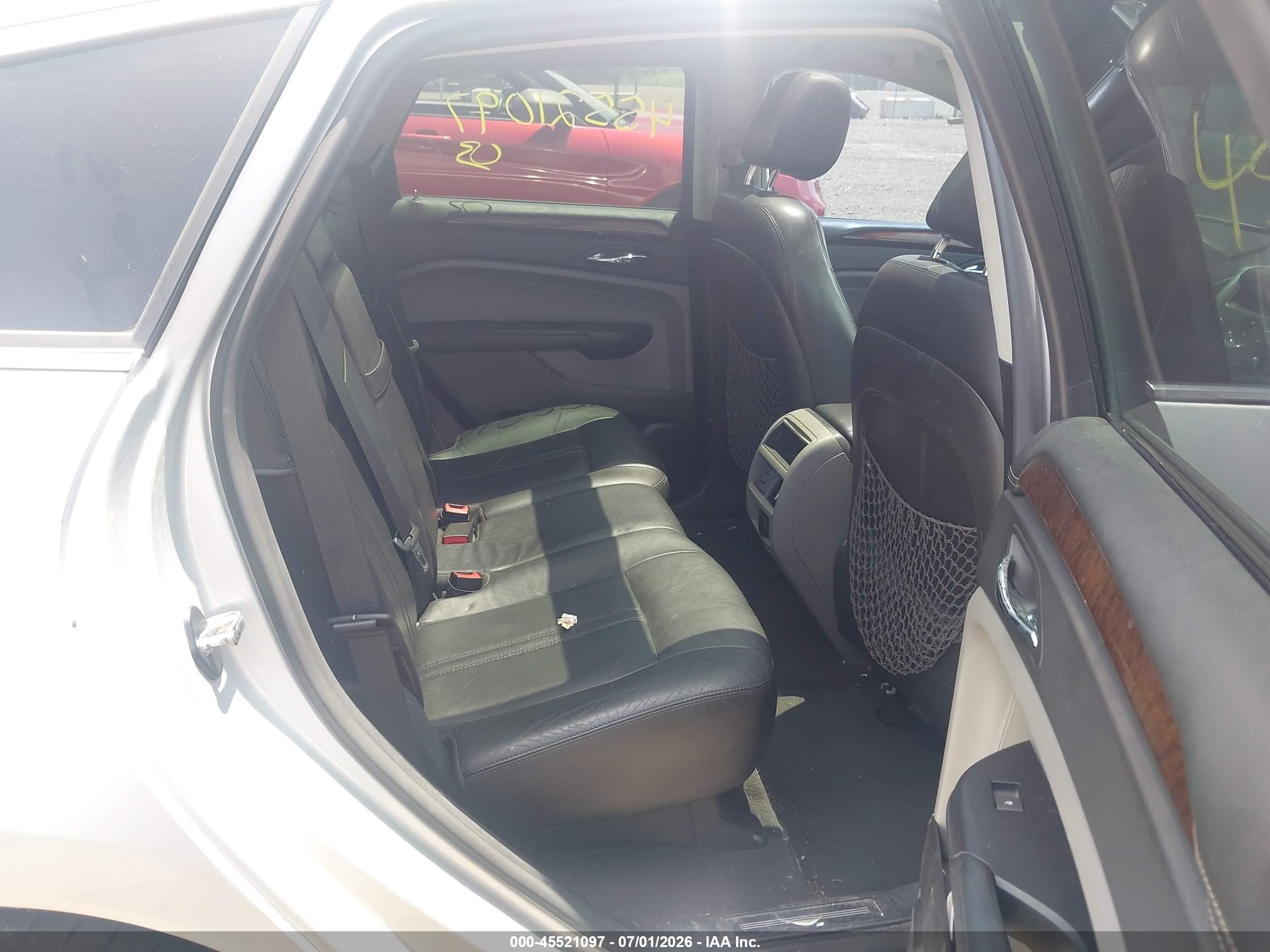 2011 Cadillac Srx Luxury Collection Silver vin: 3GYFNAEY2BS609077