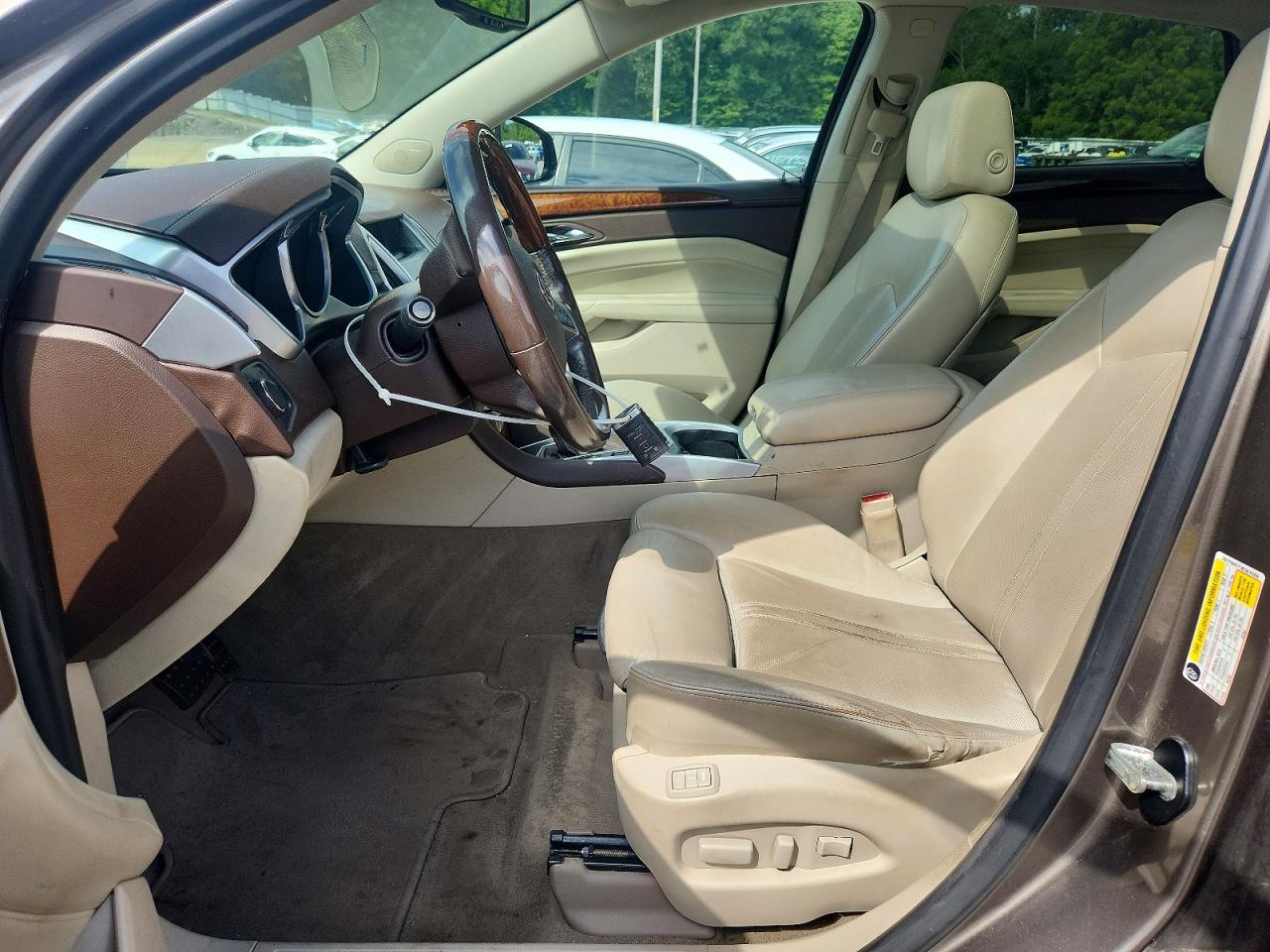 2011 Cadillac Srx Luxury Collection Silver vin: 3GYFNAEY3BS615308
