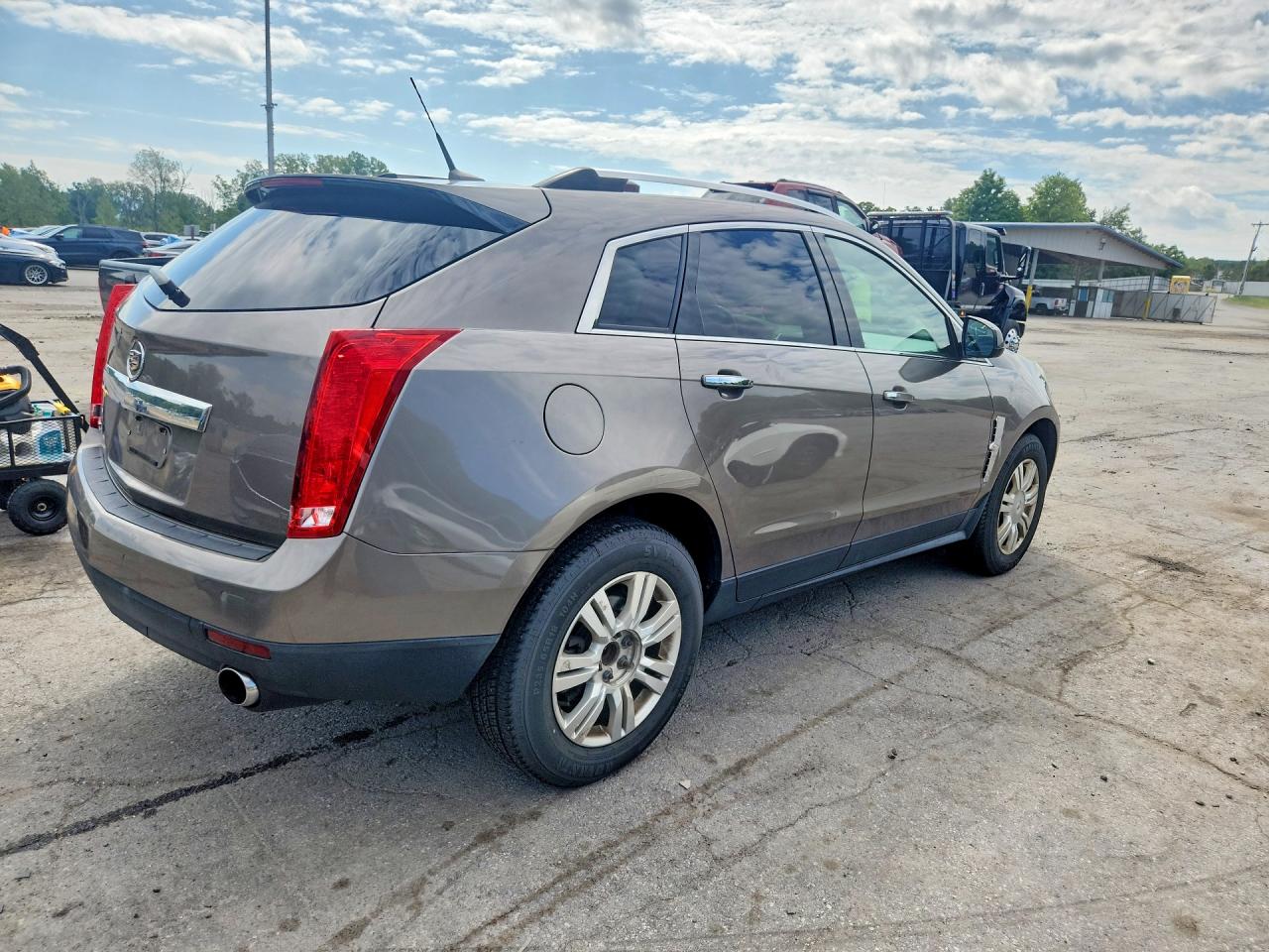 2011 Cadillac Srx Luxury Collection Silver vin: 3GYFNAEY3BS615308
