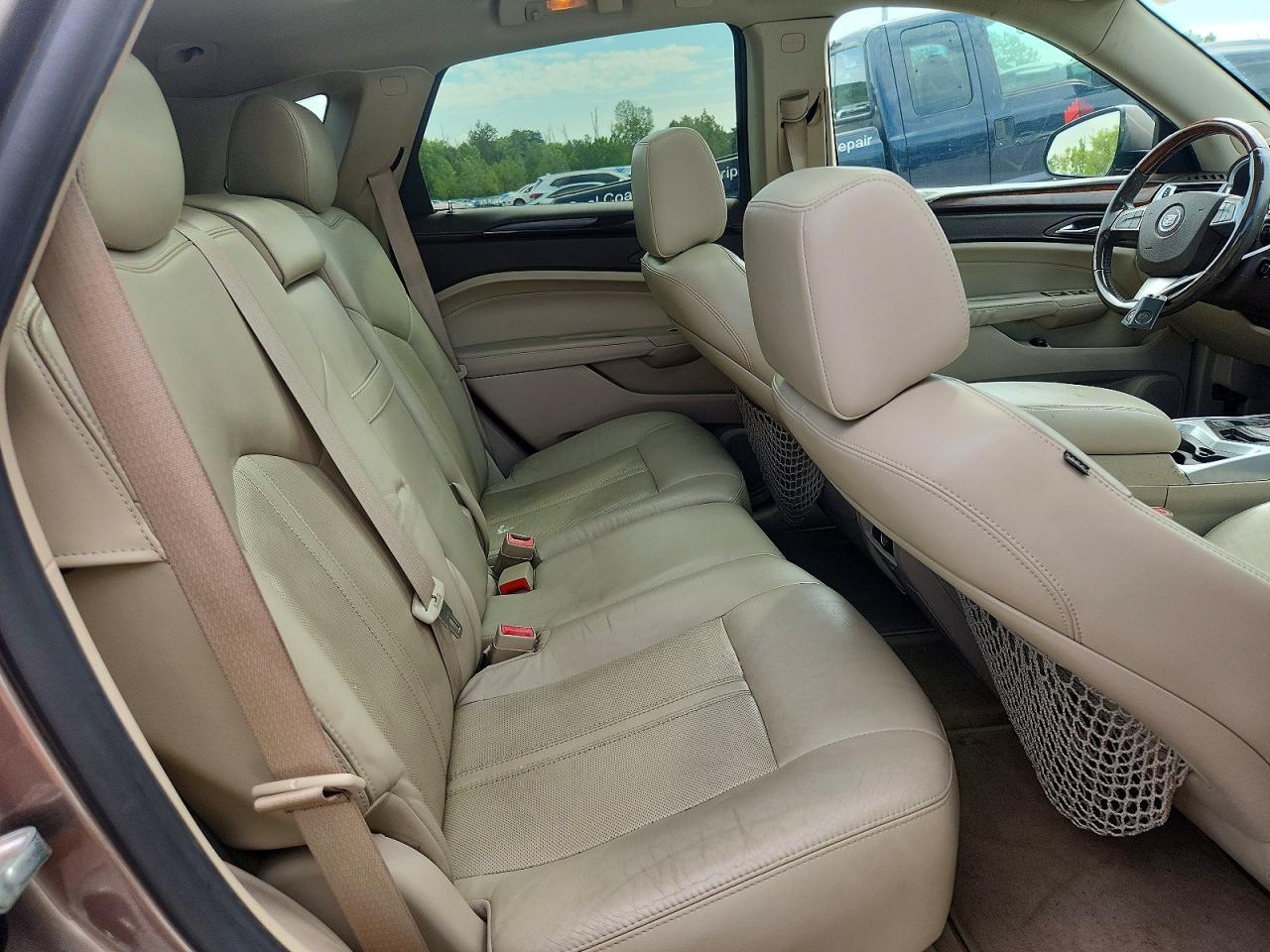 2011 Cadillac Srx Luxury Collection Silver vin: 3GYFNAEY3BS615308