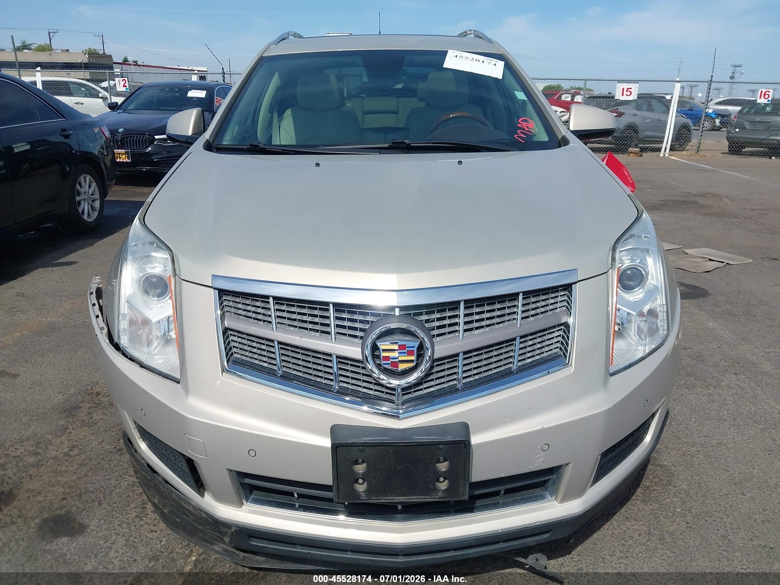 2010 Cadillac Srx Luxury Collection vin: 3GYFNAEY4AS597187