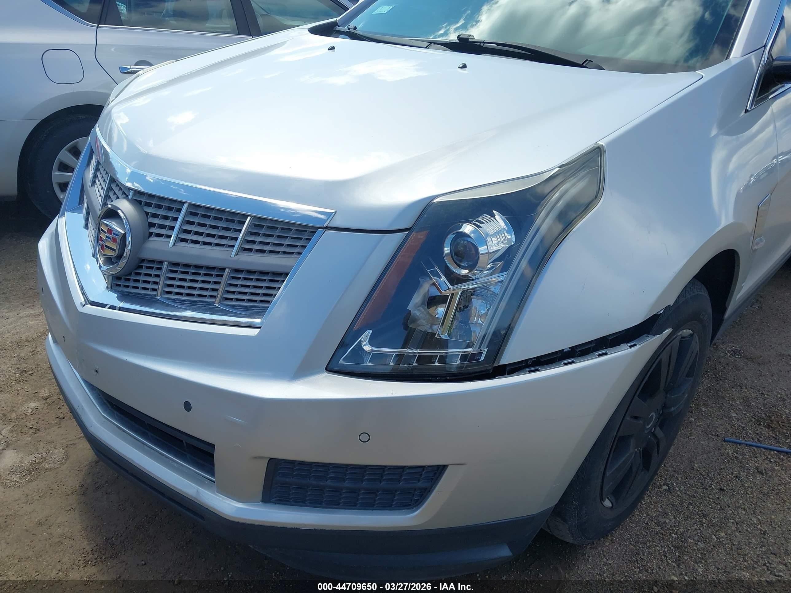 2010 Cadillac Srx Luxury Collection Silver vin: 3GYFNAEY4AS642578