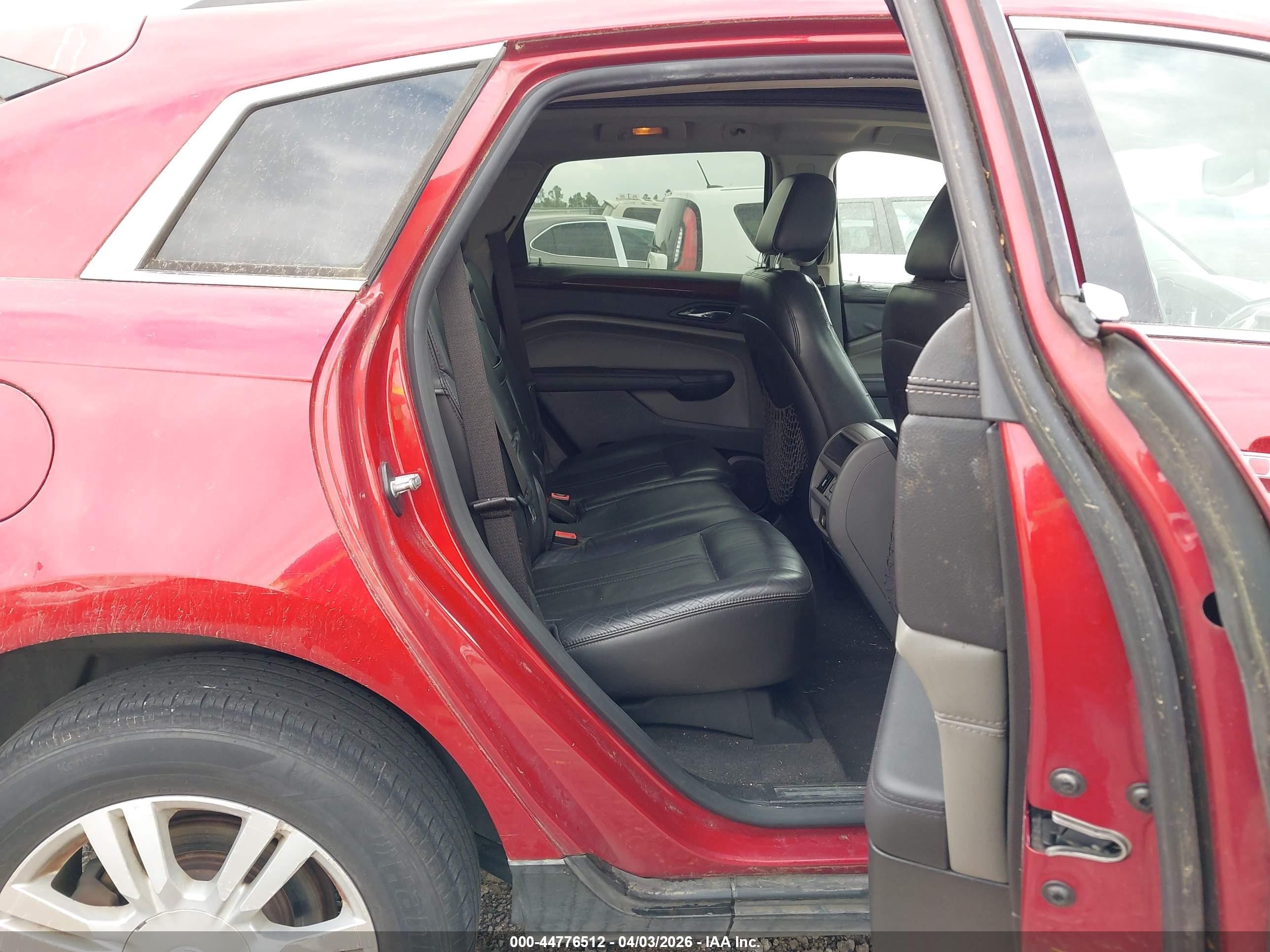 2011 Cadillac Srx Luxury Collection Red vin: 3GYFNAEY4BS571772