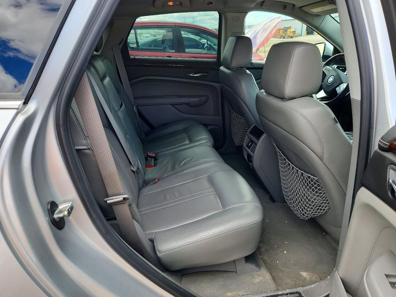 2010 Cadillac Srx Luxury Collection Silver vin: 3GYFNAEY5AS517590