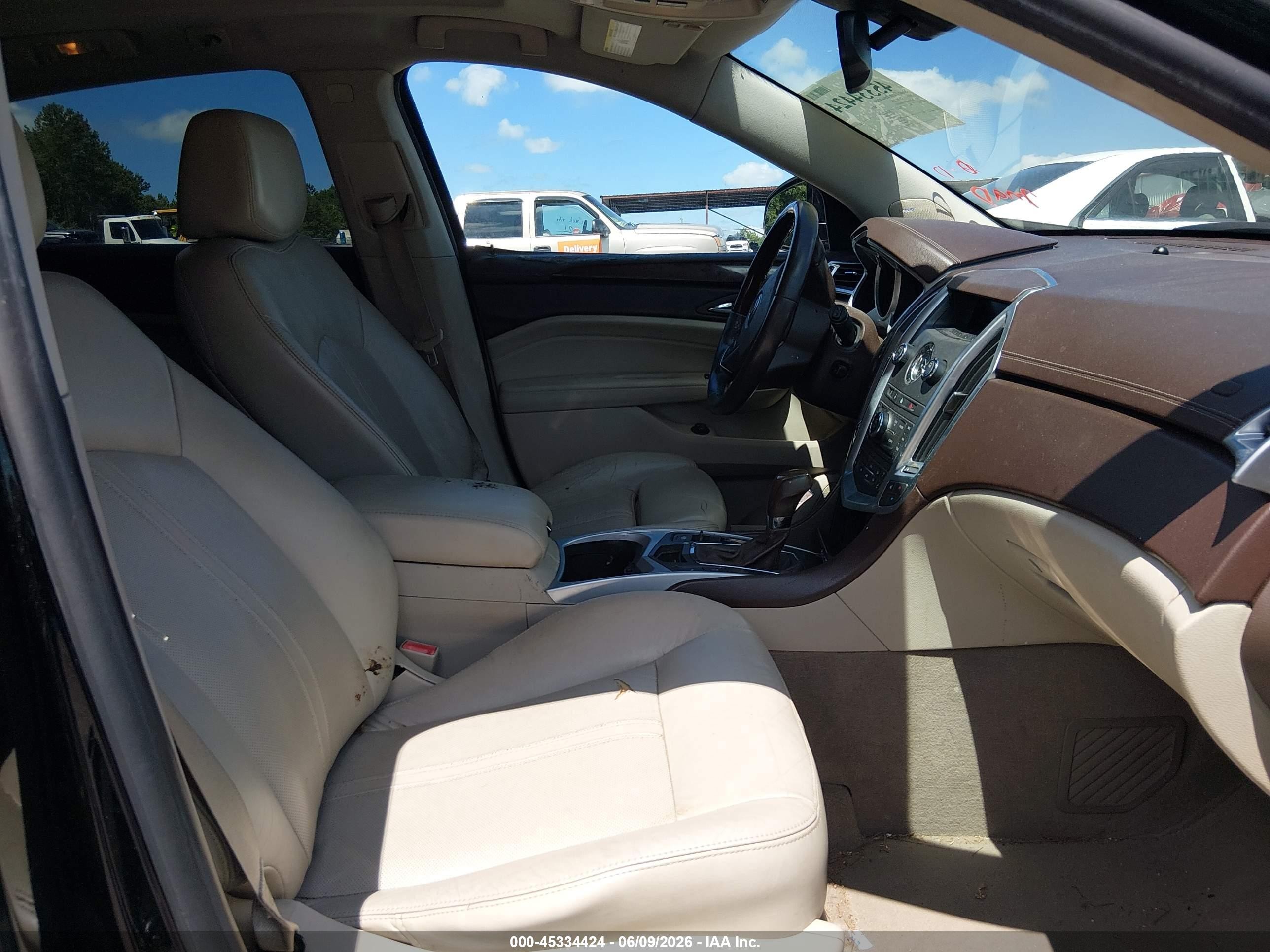 2010 Cadillac Srx Luxury Collection Black vin: 3GYFNAEY5AS641097