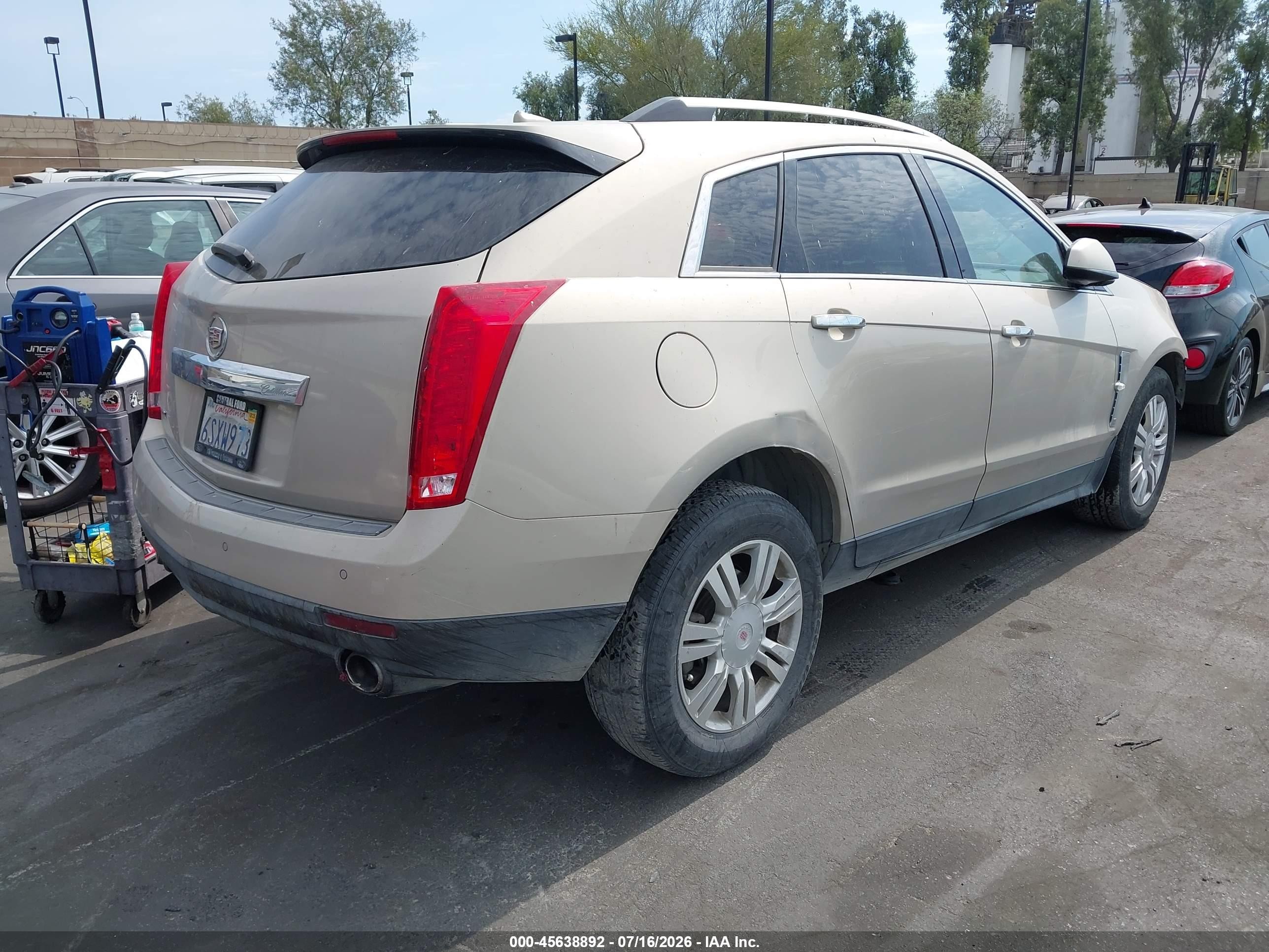 2011 Cadillac Srx Luxury Collection Gold vin: 3GYFNAEY5BS611647