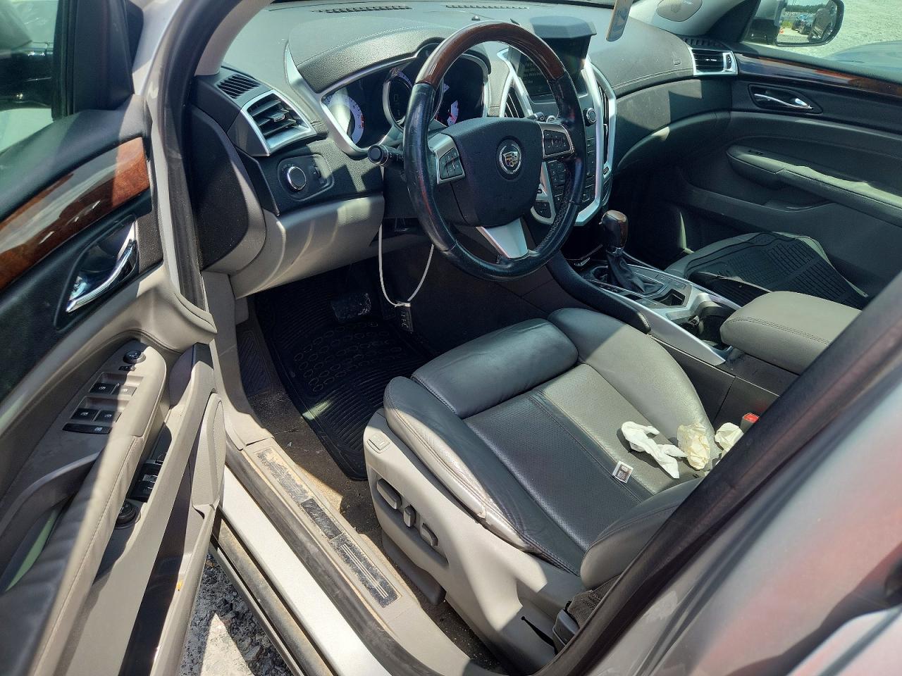 2010 Cadillac Srx Luxury Collection Silver vin: 3GYFNAEY6AS568399